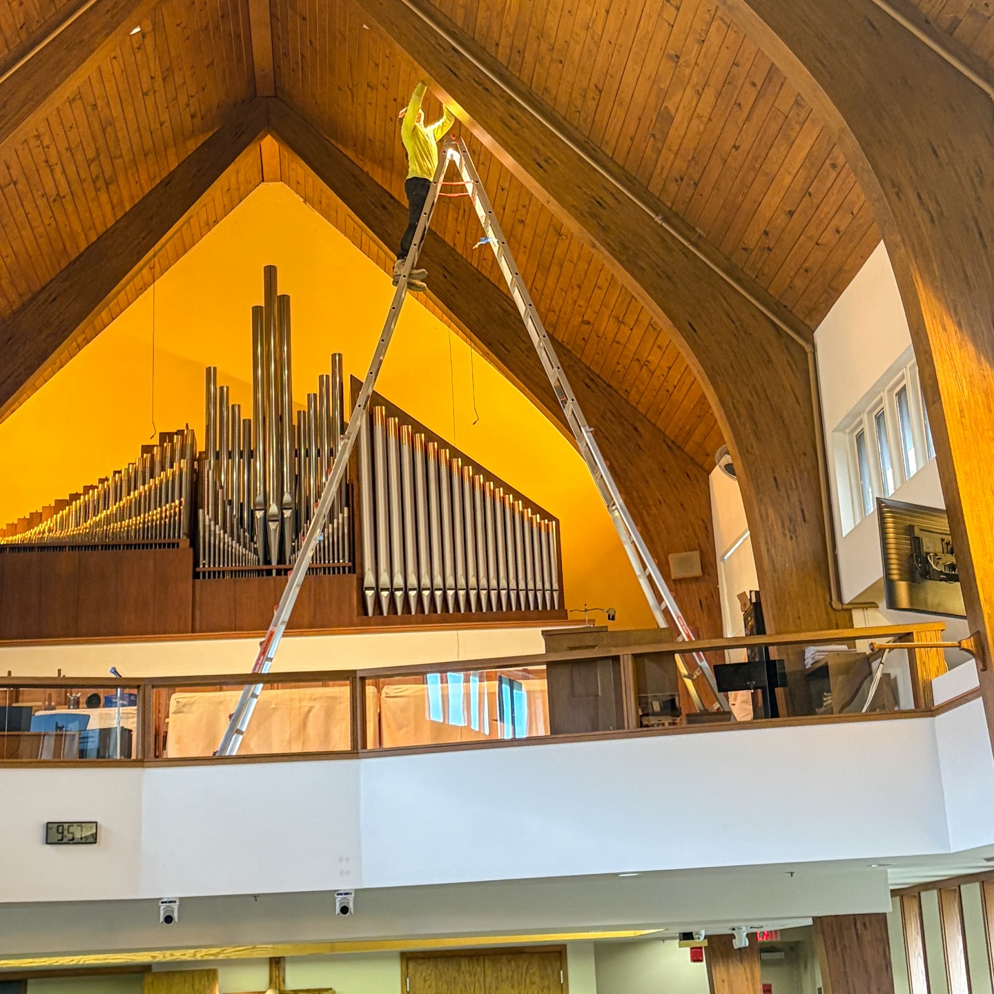 Another successful A/V installation complete.
Modern Media Tech recently upgraded this place of worship with new displays, TVs, and audio/visual improvements designed to enhance communication and the worship experience throughout the space.
Clean installs. Reliable technology. Professional results.
#ChurchTech
#AVInstallation
#AudioVisual
#mmtsolutions
#WorshipTechnology