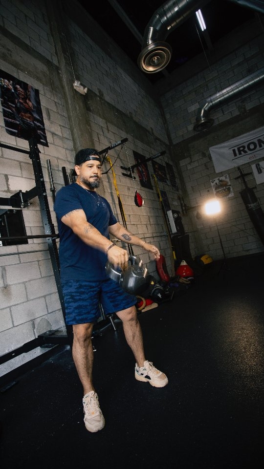 YOU can't do what the men of Relentless Rebel Evolution do.
We have heard you're all scared to try a Kettlebell Strength + Conditioning small group class with us.
Reasons mixed.
Come see for yourself 🤘🏽
Grab the last 2 sessions of ONLY this class before June break for $55. (That's $27.5each class).
NEW CLIENTS ONLY
Drop ins $35
Part of @ironfistgymllc
Try us free.
DM @relentlessrebelevolution to sign up.