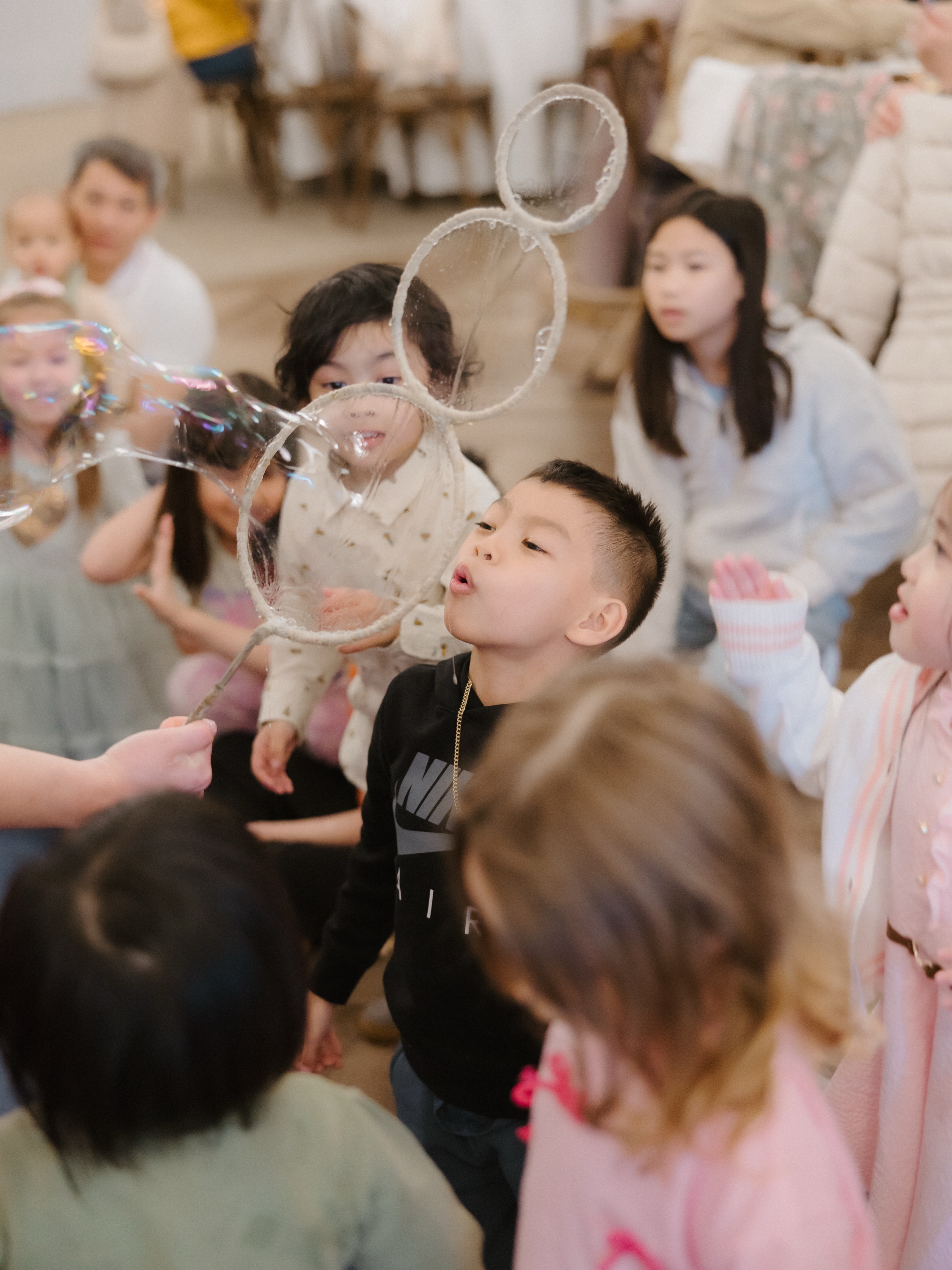 There’s something magical about watching children experience a Bubble Show! 🫧✨
The biggest smiles always happen during the interactive moments. Kids don’t just watch — they become part of the show! They get to stand inside a giant bubble, create bubble sculptures, wear funny bubble hairstyles, hold bubbles in their hands, and even help make the magic happen.
That’s why children stay engaged from beginning to end. Every child gets a chance to participate, laugh, and create unforgettable memories.
Seeing their excitement, surprise, and pure joy is what makes every Bubble Show so special! 💙
#ChicagoBubbleShow #BubbleShowChicago #KidsPartyChicago #ChicagoKids #BirthdayPartyChicago KidsEntertainment BubbleParty BubbleShow FamilyFun KidsActivities ChicagoEvents KidsBirthdayParty PartyEntertainment SummerCampFun ChicagoSuburbs InteractiveShow KidsEvent FunForKids ChicagoParents PartyIdeas
