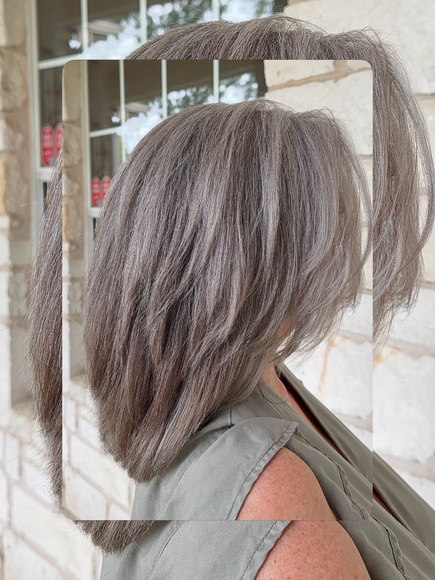 Summer hair happens here! ☀️
A color, trim and botanical treatment will have you ready for the sunny days to come🤩
Ready to book your appointment?
Call us directly with the button in our bio or head to our website! 🤳
Your summer hair is waiting 🌞🏝️🌊⏱️
#summerhair #aveda #atxsalon #layeredhaircut #greyblending