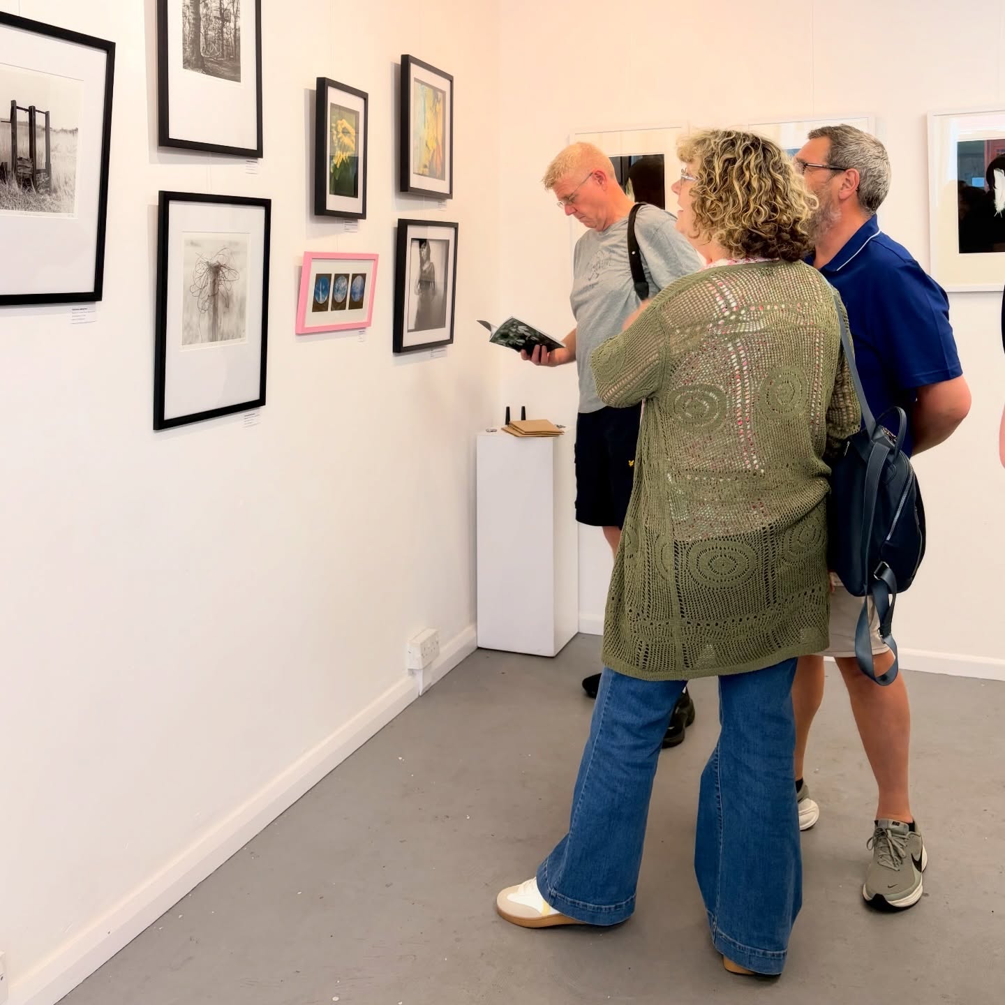 A massive THANK YOU! ✨
Thank you to everyone who got involved in the Exposure exhibition, either through submitting, coming along to see the work or helping me along the way 🤍
Non of this could happen without your support and enthusiasm ✨
We have 8 copies of the exposure Zine remaining which is amazing, the work of 44 photographic artists being seen by so many of you 👏🏼
Forever grateful for this little community! 🤍