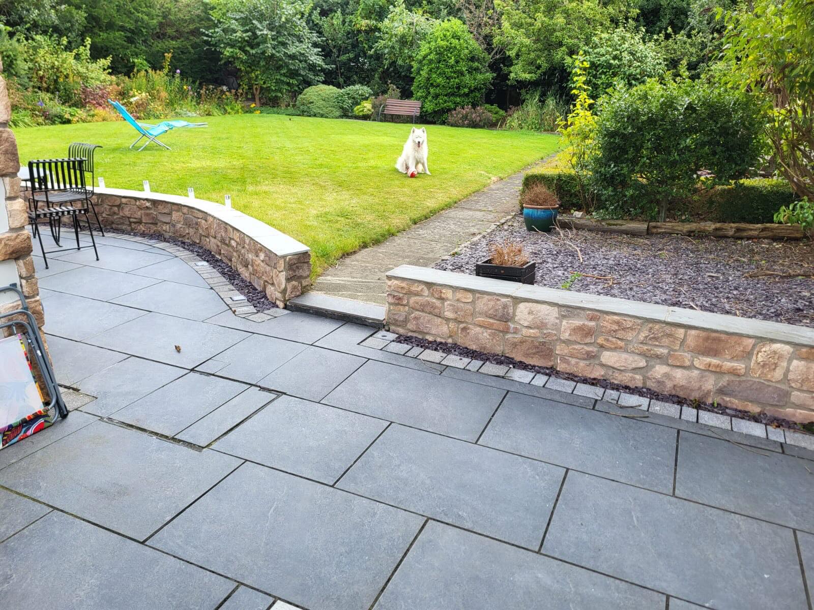 Walnut Brown Stone Veneers
High Quality Natural Stone Cladding
Our Walnut Brown Stone Veneers feature rich brown and earthy tones that work beautifully on garden walls, raised planters, and outdoor seating areas—bringing warmth, texture, and a timeless natural finish to any landscape project.
📍 Want to use Walnut Brown Stone Veneers on your next project?
🌐 www.zclad.co.uk
📞 01869 220 050
#stoneveneers #gardendesign #outdoorliving #landscaping #naturalstone