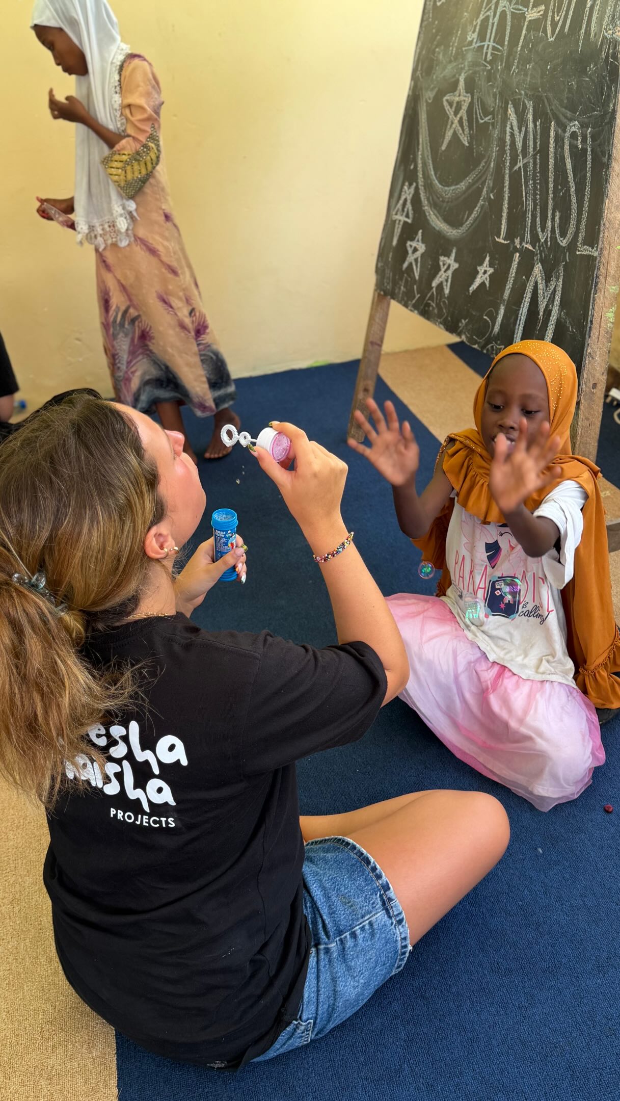 Life is meant to be celebrated — through laughter, dancing, and unforgettable moments ✨
.
#volunteer #volunteerabroad #volunteerafrica #volunteerabroad #zanzibar