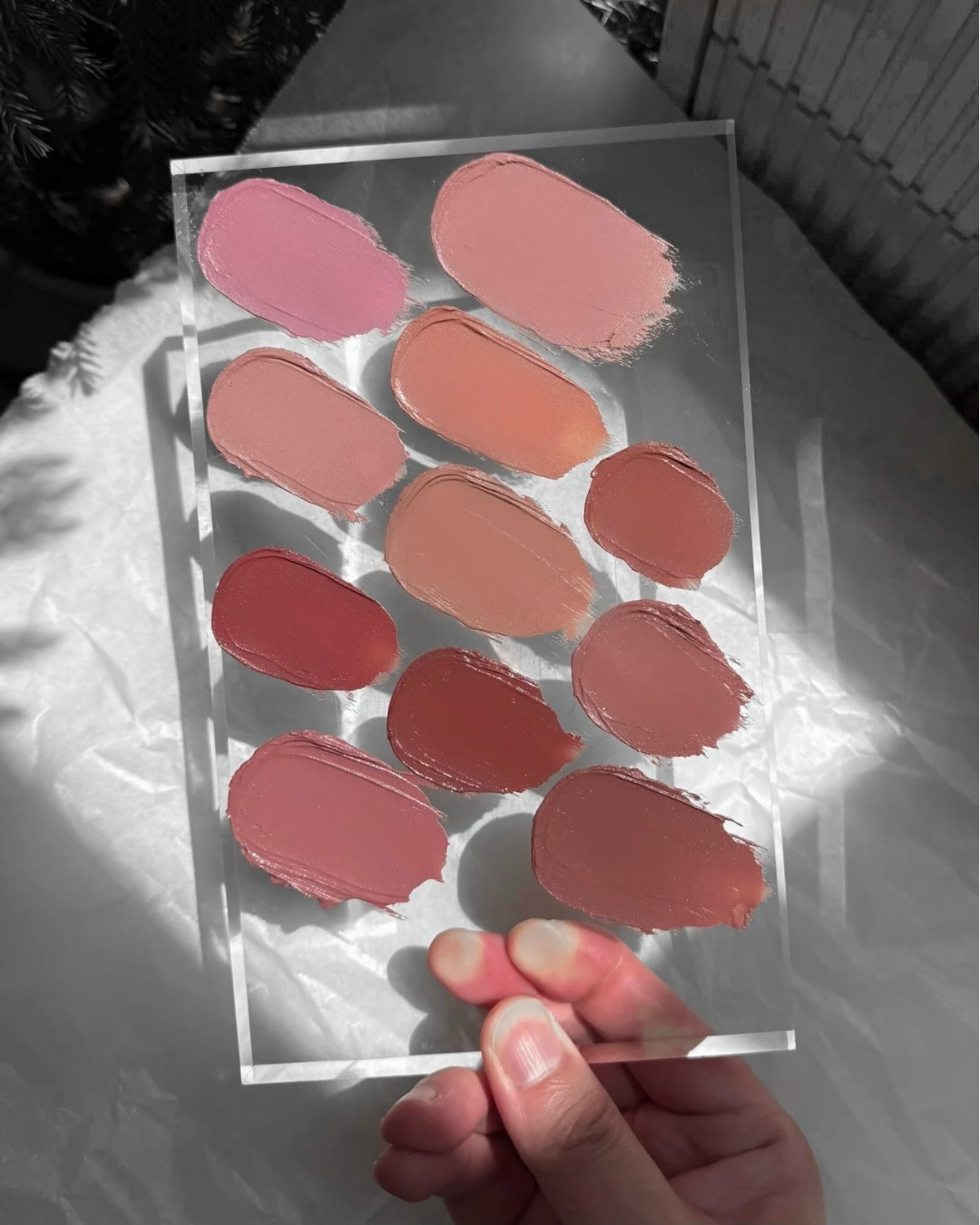 Sunny Saturdays are for swatching blush, yeah? Wanted to swatch some of more muted cream blush tones today. I realize that this is just about half of our blush offerings and we have another 10 shades or something not pictured here 😅
I know many of you have been waiting for Soothe to come back into stock, promise we’re working on it now that we’re caught up with our vacation work backlog!
Lemme know if you spot any of your favourite shades here 🥰❤️ my current top 3: Condensate, Evaporate, and Soothe!
#creamblush #indiemakeup #mutedtones