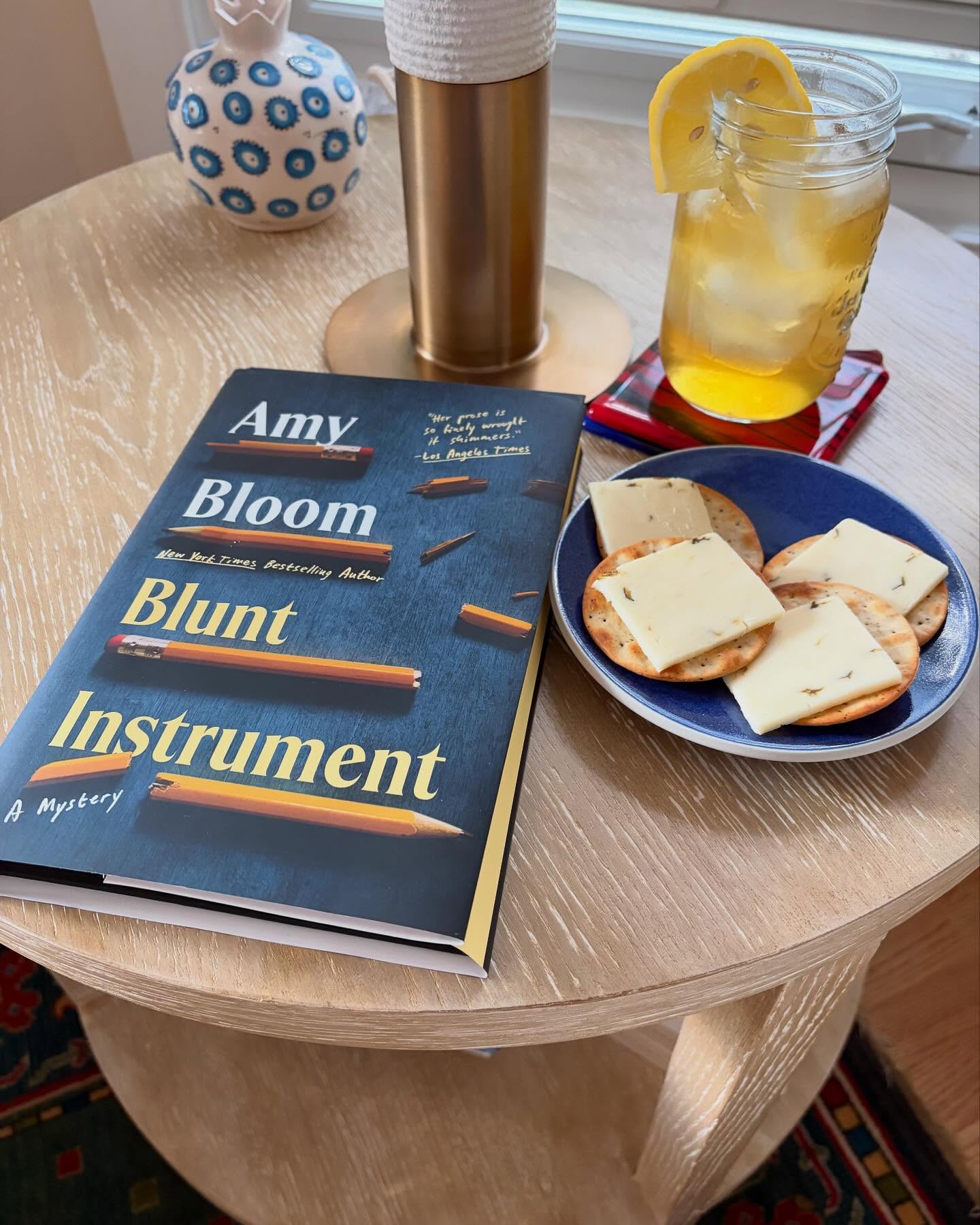 Looks what came in the mail today! Knocking off early to devour @amybethbloom’s new mystery novel BLUNT INSTRUMENT. Five pages in and I’m hooked.
