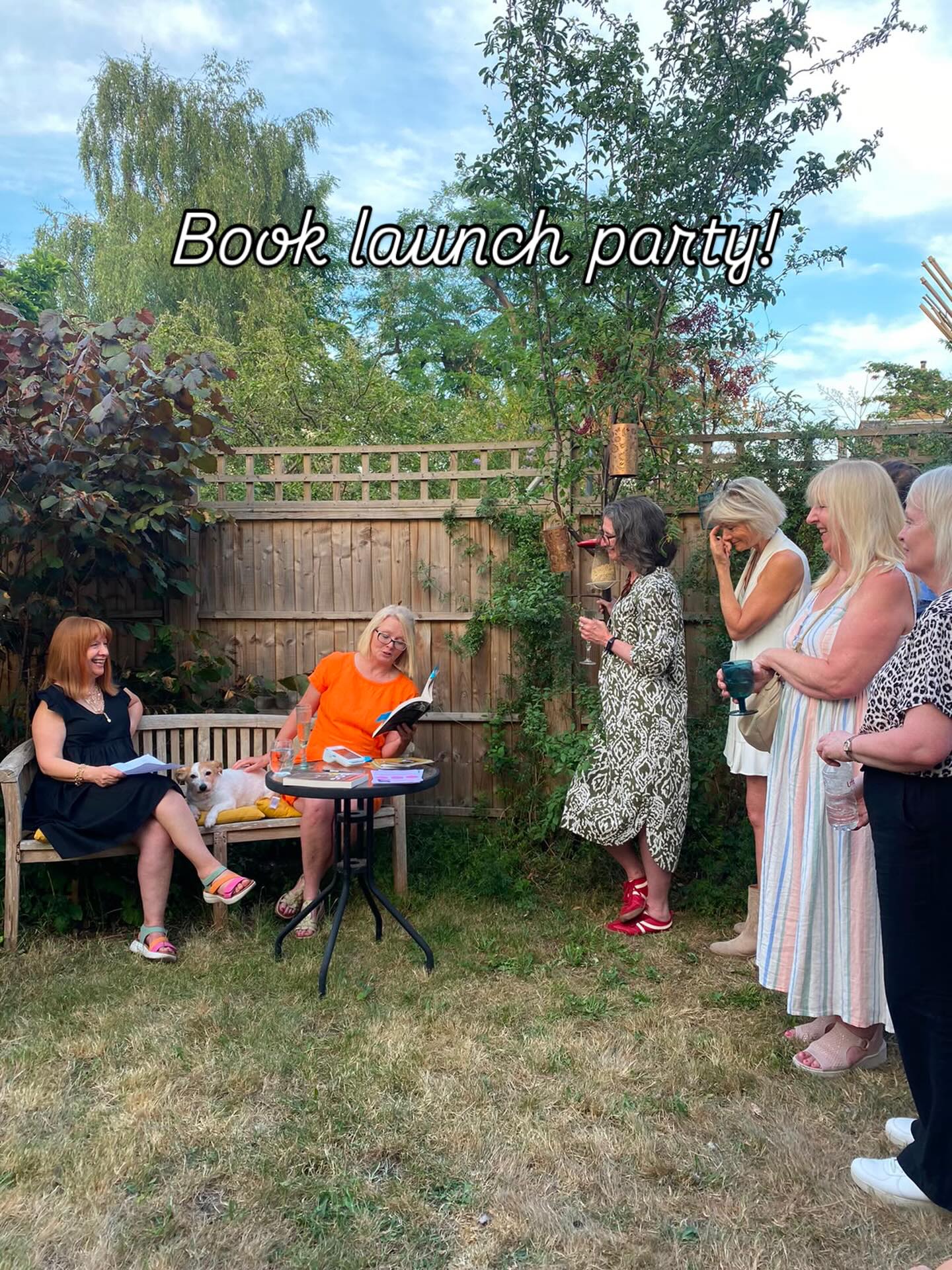 Thank you to @nlamakan for doing a Q&A with me! And to lovely Dottie who sauntered over to join in. She is, after all, a huge part of my book. #booklaunch #dogbook #theyearofthedog #happydogs #dottir