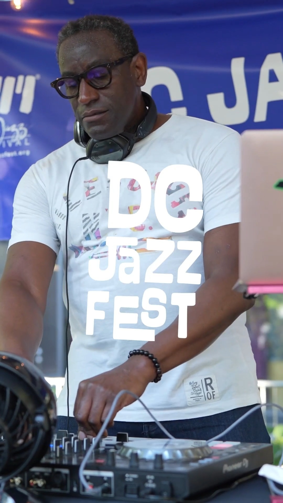 If you were at DC JazzFest last year, you already know DJ Murph understood the assignment. 🔥
The vibes were high and folks caught the groove. This year, we’re bringing that same energy back.
Grab your tickets for this year's fest: https://www.dcjazzfest.org/tickets