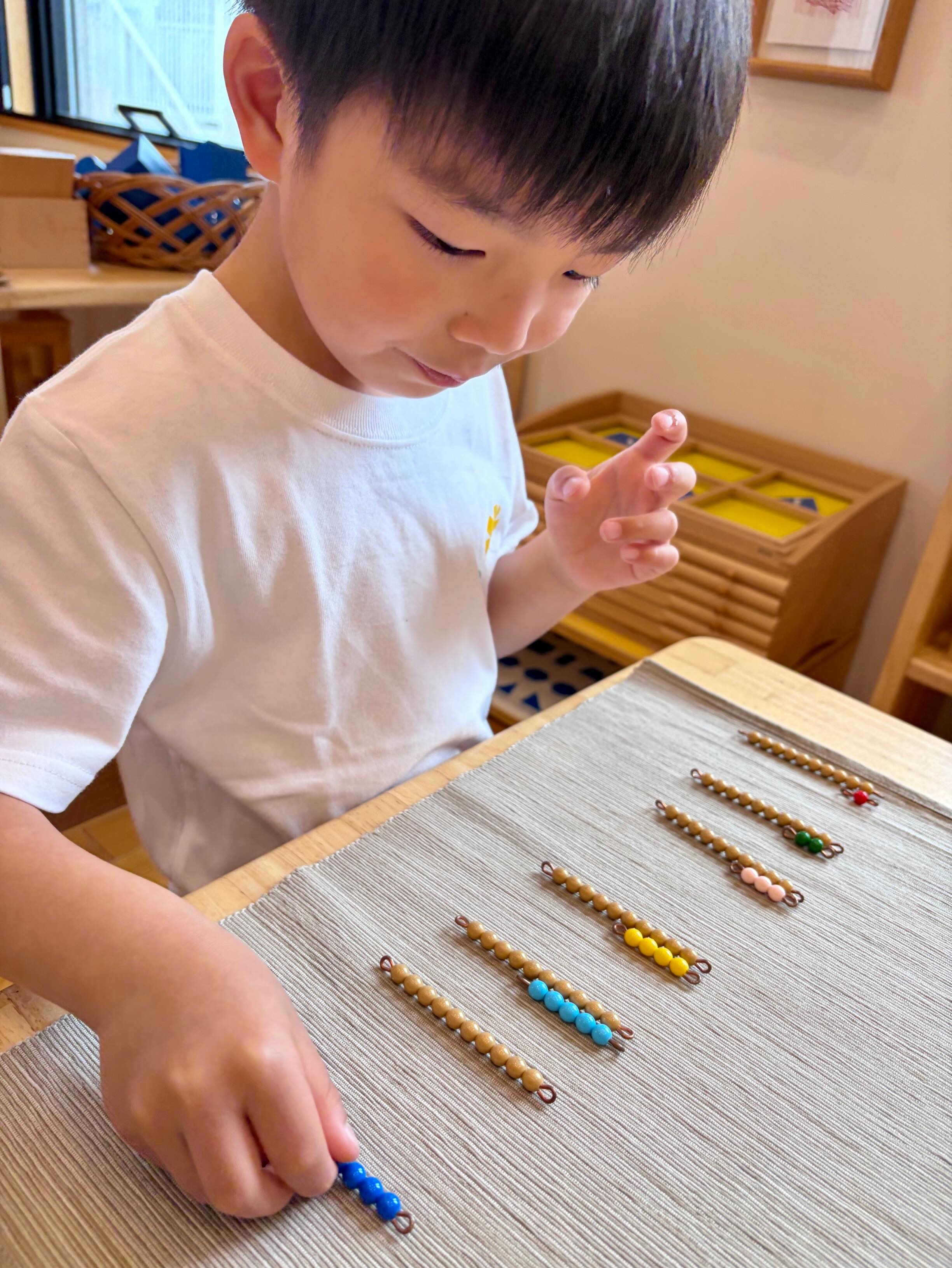 Through hands-on materials, children explore quantity, sequence, and number in a concrete way. These experiences create a strong and lasting foundation for mathematical thinking.
Save for math inspiration!