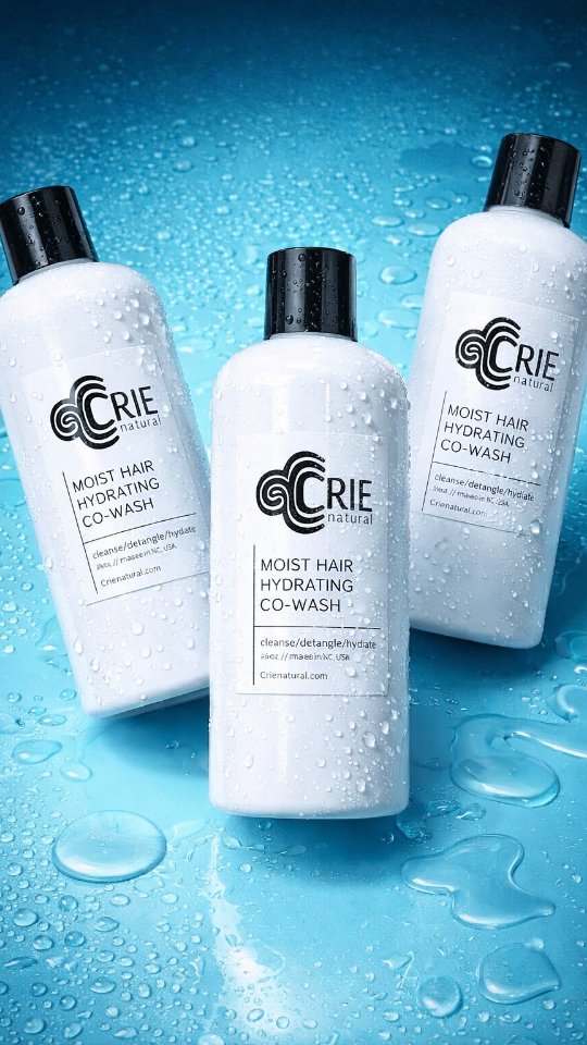 Today’s Wash Day Wednesday lesson: hydration works better when the hair is properly prepared.
At Salon Crie, we do not skip the process. We follow a wash day system that helps reset the hair, prepare the cuticle, and infuse hydration where it is needed most.
First, we use a deep cleanser to clarify and remove buildup.
Then, we follow with a creamy or low pH shampoo to help bring the hair back down and prepare it for conditioning.
Finally, we finish with Crie Natural Moist Hair Hydrating Co-Wash, our final hydration step that helps detangle, soften, smooth, and make wash day easier.
That is why Moist Hair Hydrating Co-Wash is more than a product. It is part of the Salon Crie wash day system.
Cleanse. Prepare. Hydrate. Detangle.
Your hair needs the right order, not a complicated routine.
#WashDayWednesday #MoistHairHydratingCoWash #CrieNatural #SalonCrie #AllThingsCrie