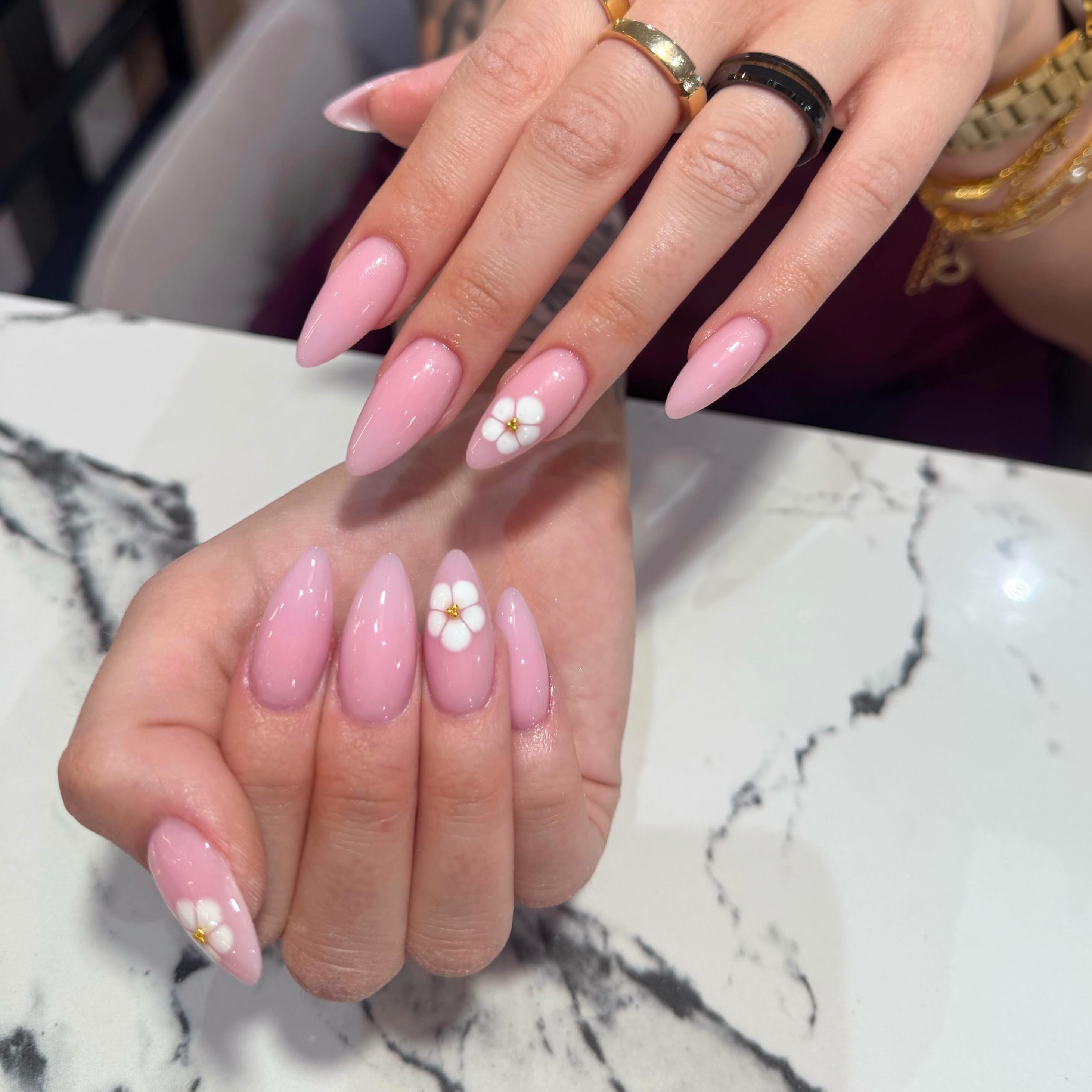 🏡 Mittelstraße 28
☎️0173 712 6934
0171 180 9999
Mo-Fr: 9-18 & Sa.9-16
Ohne Termin vereinbaren
www.luxurynailslaupheim.de
#nailart #naildesign #naillove #nailfashion #frenchnails germany🇩🇪 laupheim nailluxury