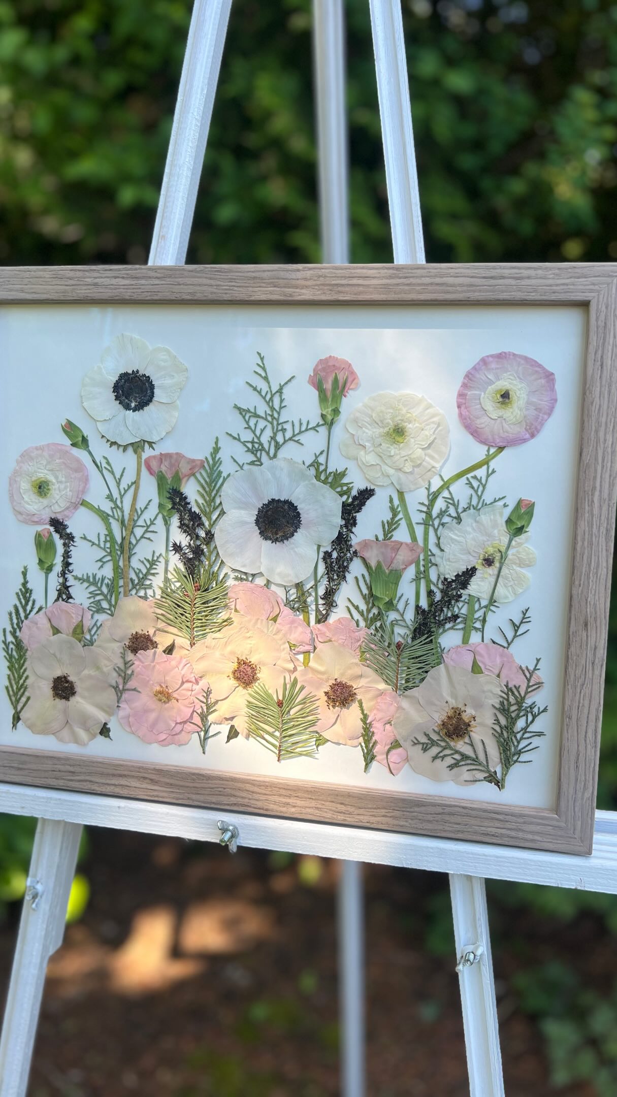 Love this piece for Hilary😍
Florist @garden_shed_guelph
Venue @thetimberbarn
Pressed bouquet
Bouquet preservation
Flower preservation
Pressed flowers
Wedding keepsake
2026 brides