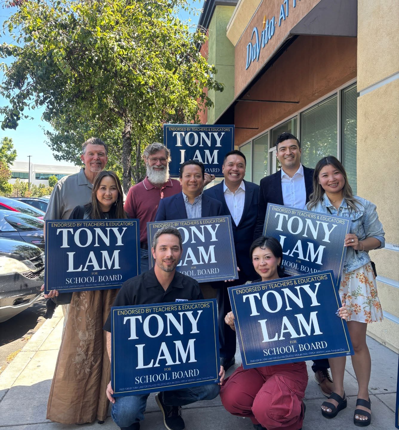 East Side educators, ESUHSD Board Trustee, Bryan Do, and Anthony Montes (Candidate for Trustee Area 2) support Tony Lam for ESUHSD School Board, Trustee Area 4.
Trustee Area 4 represents Piedmont Hills and Independence High Schools.
#essj #sanjose #esuhsd
