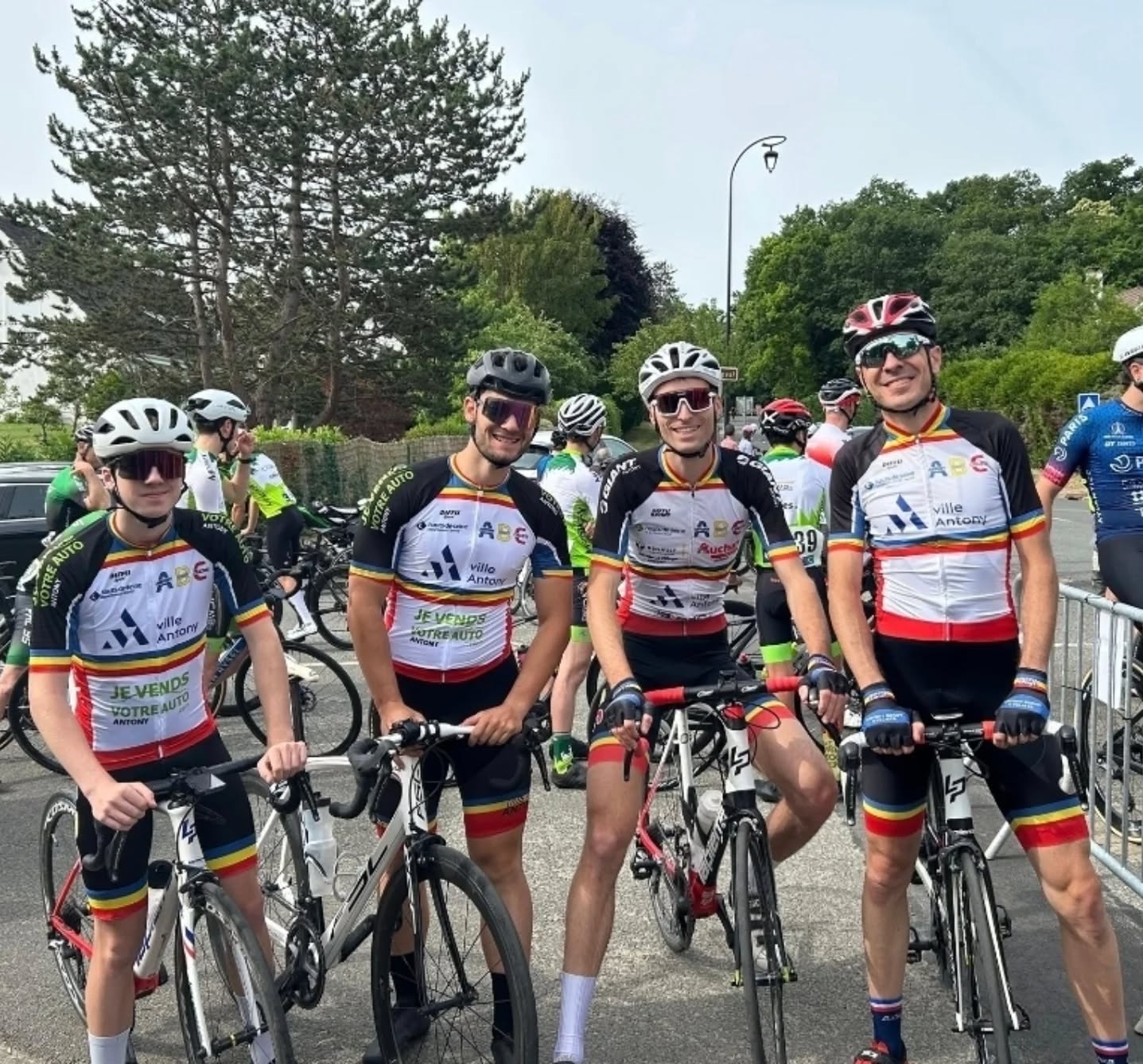 #ABCaccess 🟦🟨🟥
L'Equipe Access présente sur la course à Vernouillet.
P4 pour Louis Schuller 🍫