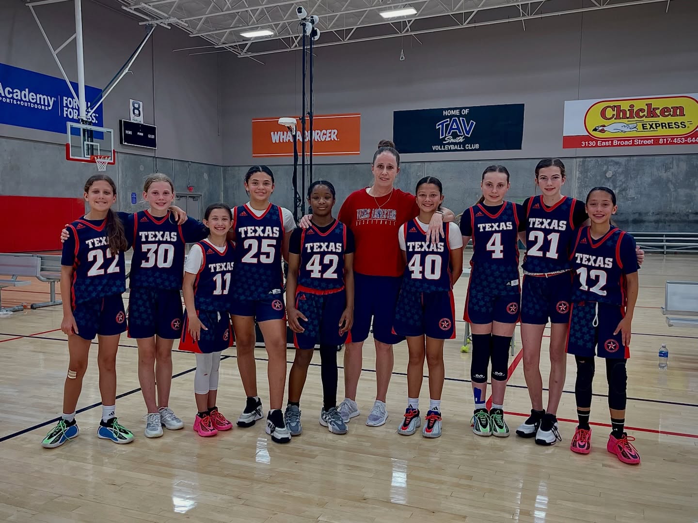 Years from now, we will see these young ladies seek out Coach Tracey, as she tries to blend into a crowed stadium, just to hug her and get a photo. 😉
As a coach, that is how you know you are WINNING.
As we approach the backside of our season, Coach Tracey wanted to take this picture today as a reminder of their grit, dedication and determination.
This is a special group and we can’t wait to see what the future holds for them. 💙
📸 Texas LoneStar 11U @pbrhoops Texas Spring Finale
#morethanagame