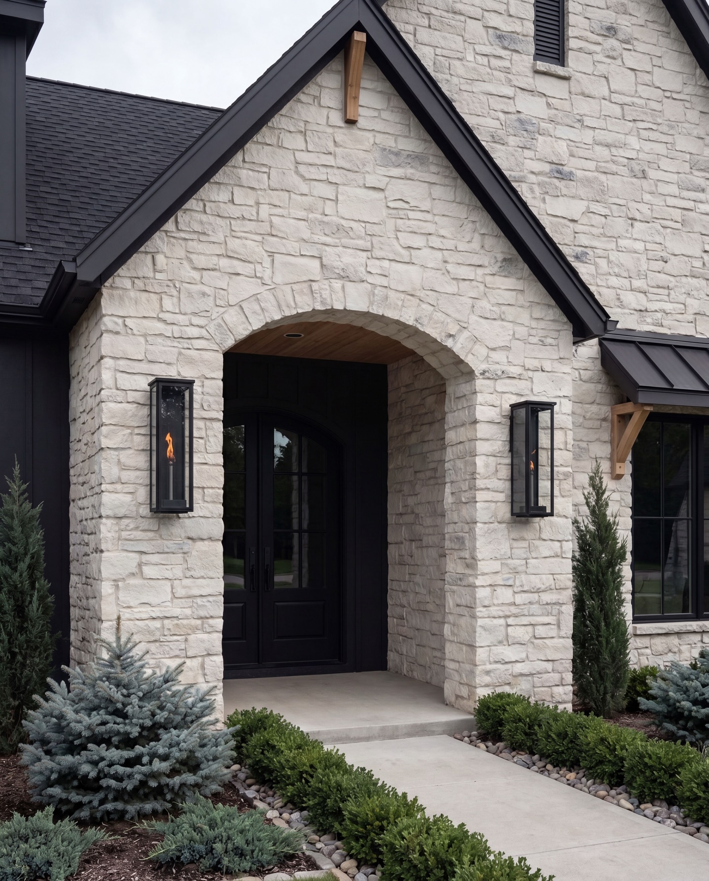 There’s something about an arched entry 🤍 Hand-set stone, a true arch, a little warm cedar tucked into the peak — the kind of details you choose slowly and never tire of.
Built timeless, here in North Idaho.
Okay, we’re a little obsessed with this one. 🌲
#northwestcustomhomes #northidaho #coeurdalene #customhomebuilder #timelessdesign