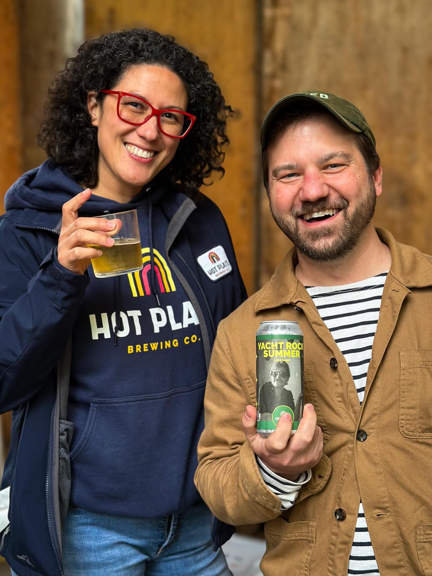Even though Mother Nature wasn’t on our side yesterday, we still had a blast participating in Shawarmapalooza, which kicked off the 3rd Annual Women in Hospitality event at @toursistswelcome
We were pouring alongside our friends @berkshirecider while the fine folks at @casitaberkshires were slinging shawarma platters.
After food and drinks, we got to see an awesome Sing for your Slumber set featuring @anniehartforsure
While we’ll use any excuse to make the trek up to TOURISTS, this weekend has become one of our favorite annual events!