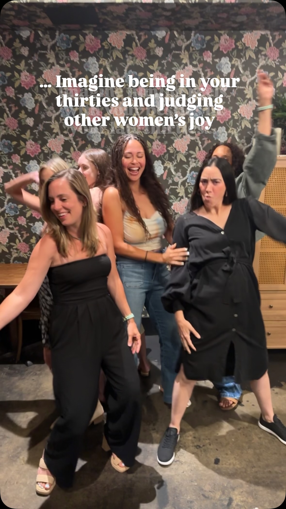 Let me know if you take girls trips for your sanity!! Female friendship >>>
And we need to be intentional about it! Make the time, be silly, be cringe. The memories are beyond worth it 🤗
The girls wanted a reel.. they got a reel 🤣
But for the most part we were relaxing at the @murrieta_hotsprings deep in convo 💕💕
Where is your next girls trip destination?!