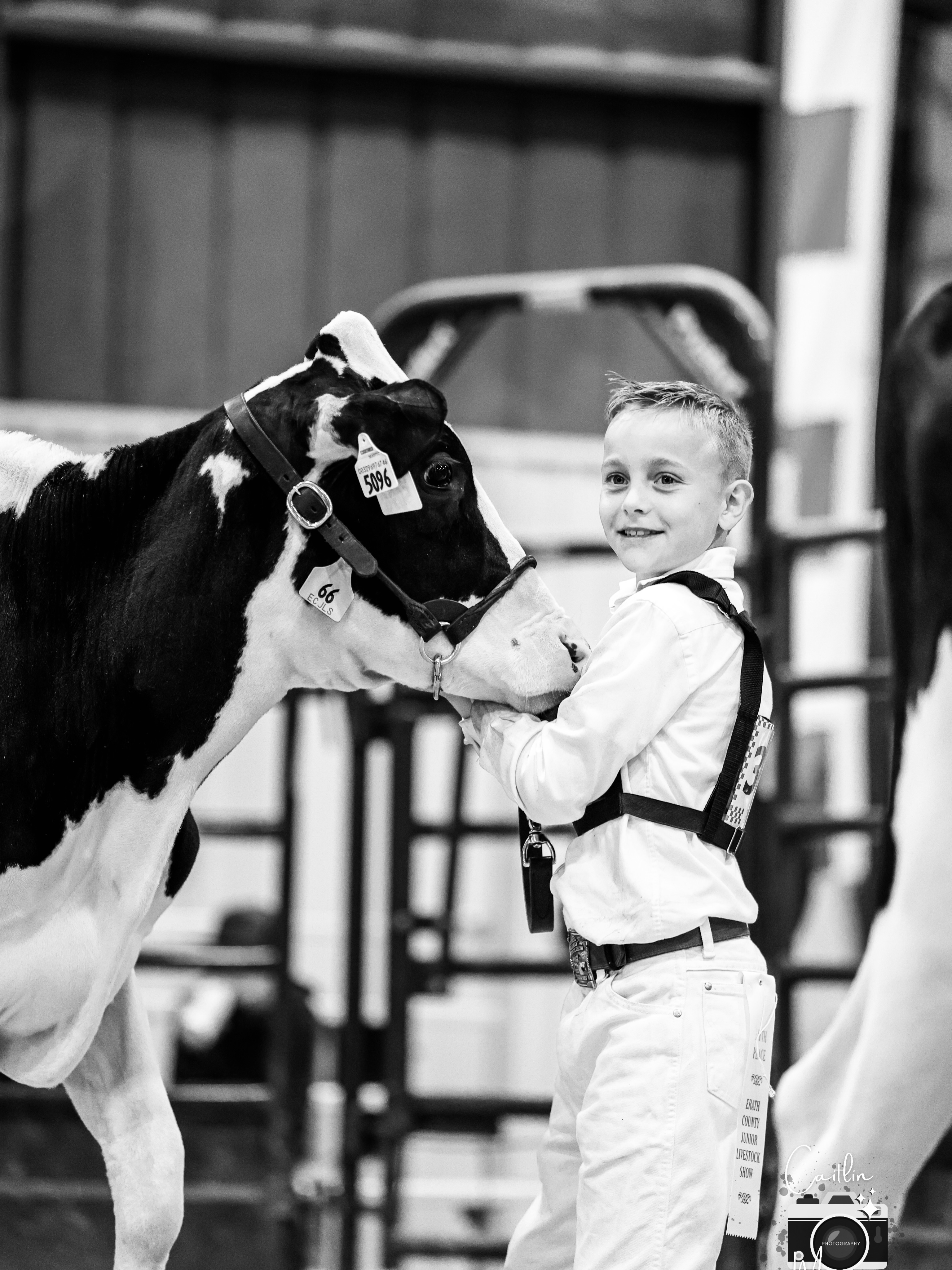 June is Dairy Monthโฆ basically my favorite month of the year. ๐๐ฅ
Raised on a dairy, judged dairy cattle, and still happiest when thereโs a cow somewhere in the picture.
#nationaldairymonth #juneisdairymonth #drinkmilk