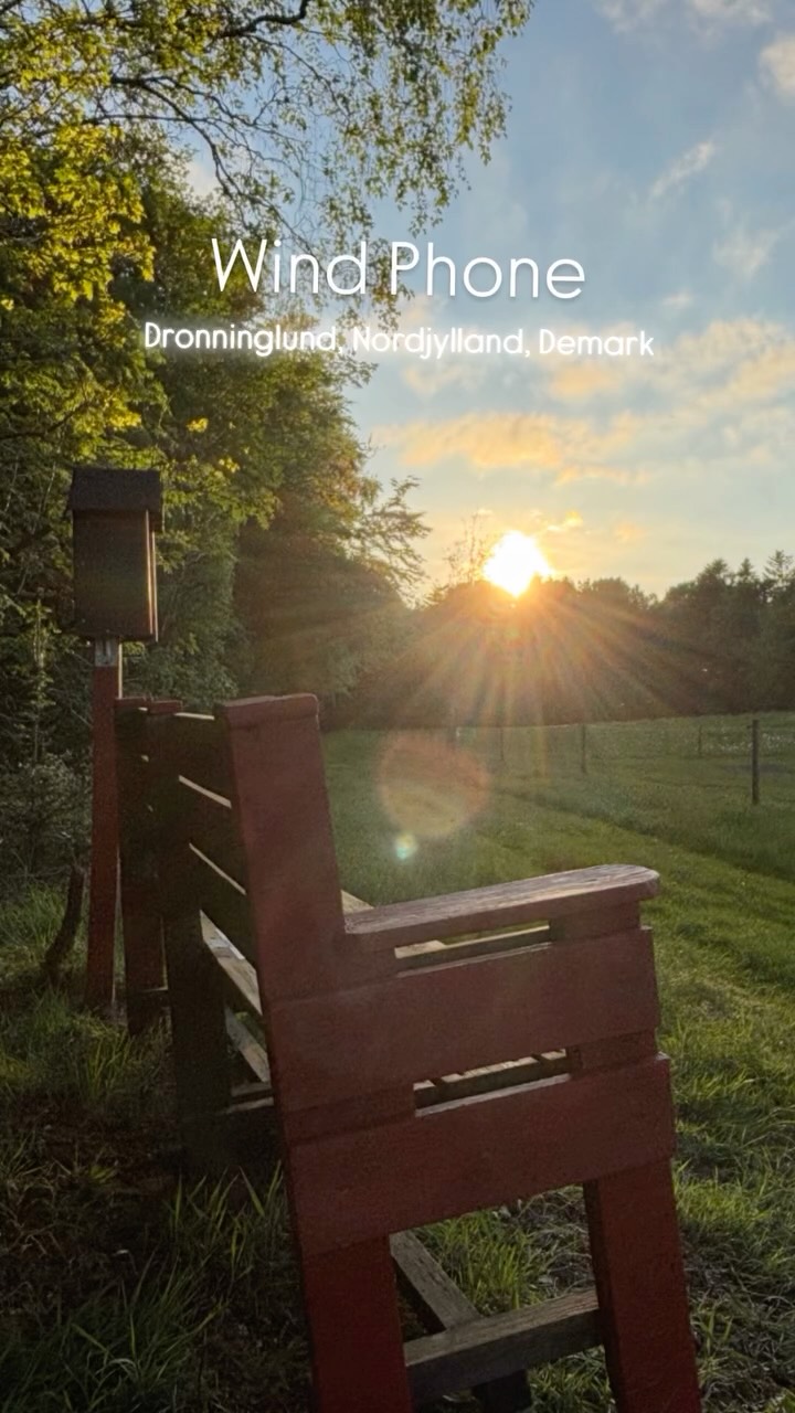 Sometimes healing looks like a conversation. Sometimes it looks like silence, a bench, and the setting sun. You have all of that at this gorgeous Wind Phone in Dronninglund, Nördjylland, Denmark.
A Wind Phone reminds us that love does not end when a life does. It gives us a place to pause, remember, speak their name, and let the wind carry the words we still hold in our hearts. @mywindphone
#mywindphone #windphone #windphones #windphonenearme #telephoneofthewind