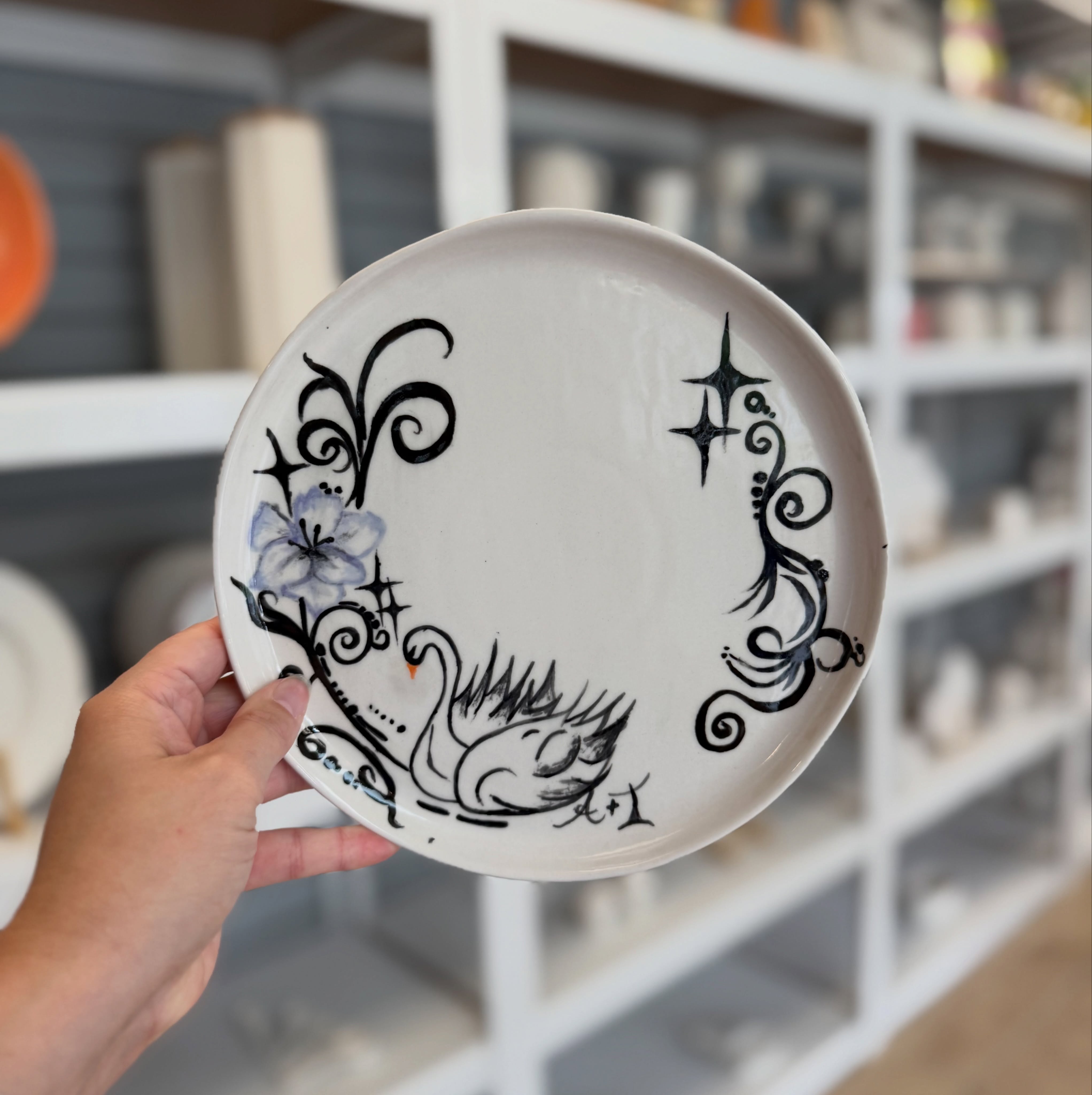 ☔️ Spend your rainy day at Picassos’s Palette painting stoneware master pieces like these! 🖌️
#stoneware #pyop #artstudio #ceramic