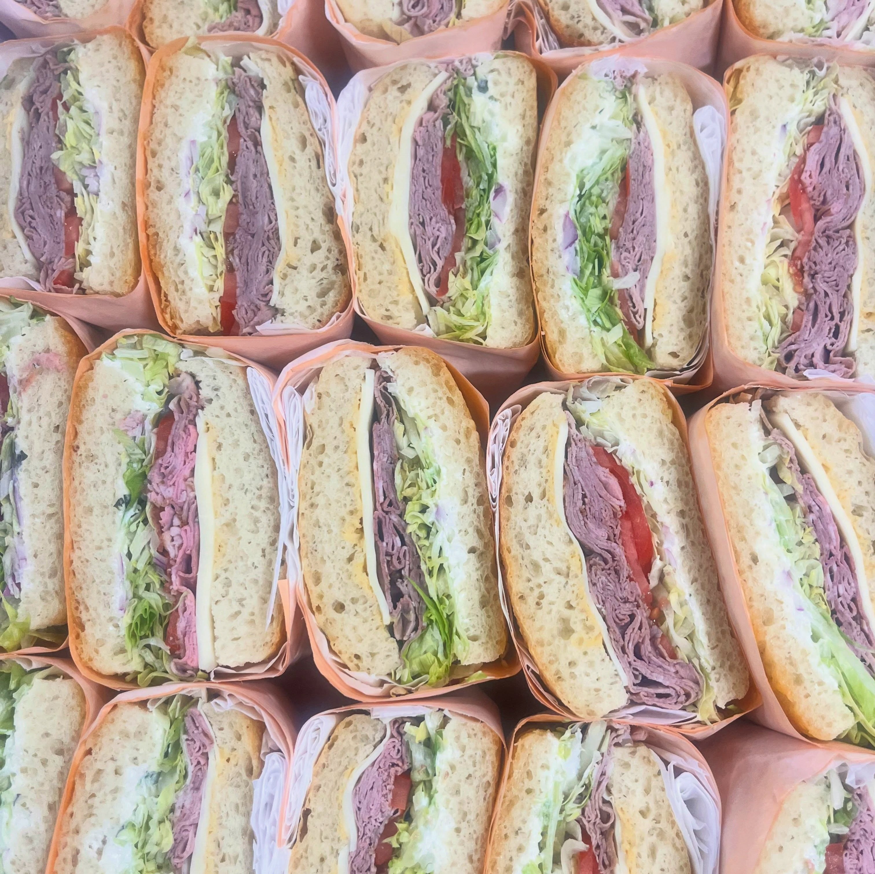 Some sandwiches are good. Then there’s the Neighbourhood Food Emporium.🥪 #PortDover
Made from scratch, fresh baked breads, meats sliced to order, and sauces that do the heavy lifting. The kind of place where “build your own” turns into the best lunch you’ve had in months. No wonder @dinein519 came knocking. 👀
Roast beef on focaccia, a Dover grilled cheese, a take-home curry for later. They’ve got busy days covered.
Support local. Eat well. 💚
📍 317 Main St, Port Dover, ON 🥪
Tag a friend who needs this sandwich in their life. 👇
#ShopLocal #SupportLocal #NorfolkCounty #blogNorfolk
