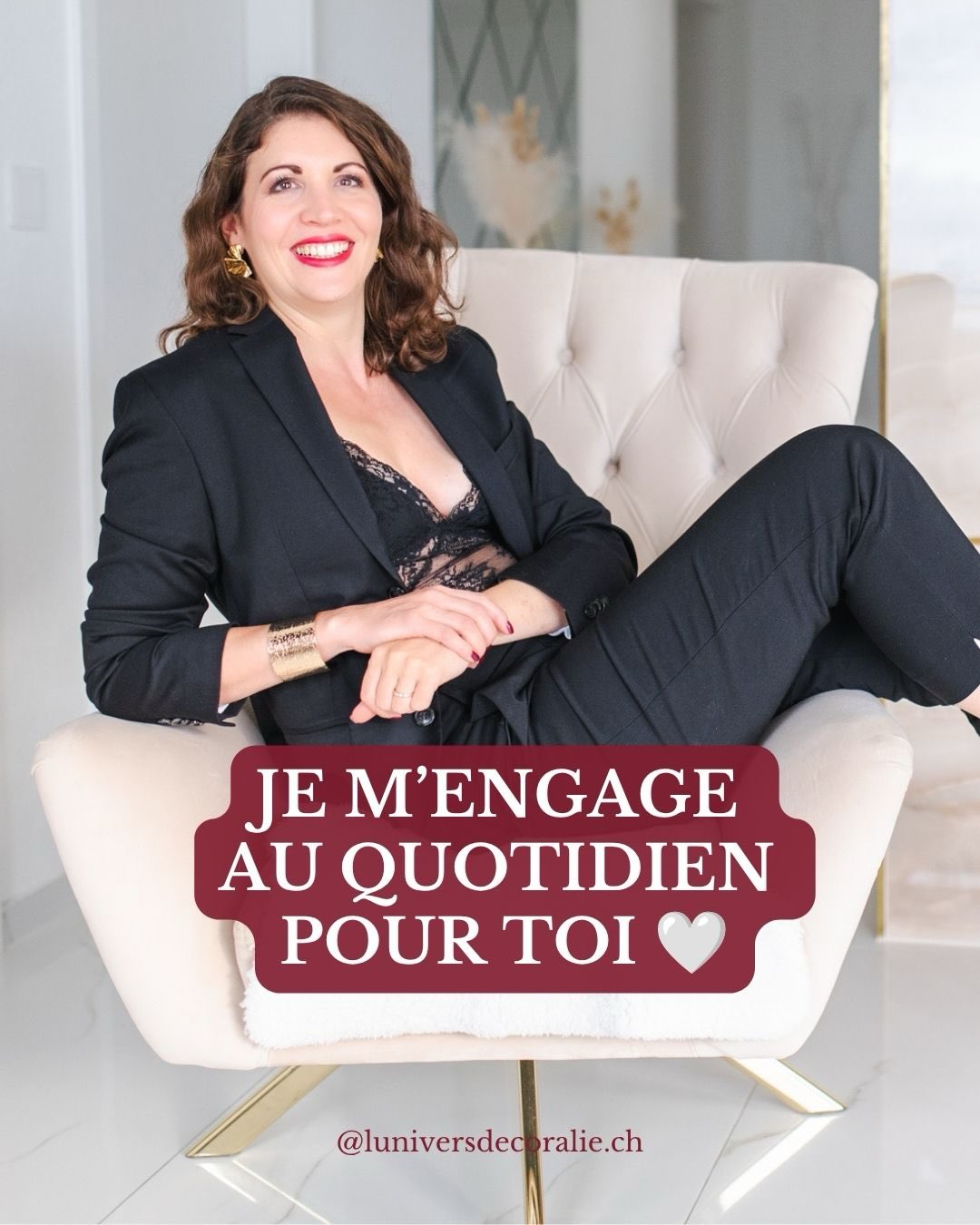 Je m’engage pour celles qui ont déjà construit une vie solide et réussie.
Une vie dans laquelle elles ont déjà prouvé leur capacité à avancer, à réussir, à porter beaucoup.
Mais qui sentent au fond qu’un autre niveau les appelle.
Pas parce que leur vie actuelle ne suffit pas, mais parce qu’elles en ont fait le tour et qu’elles sont prêtes pour plus.
Plus d’alignement.
Plus de liberté intérieure.
Plus d’expansion.
Plus de succès.
Plus d’argent.
Plus de souveraineté dans leurs choix, leurs relations, leurs décisions et leur manière de se positionner.
C’est pour ces femmes-là que je me lève chaque matin.
Pour celles qui sentent qu’elles ne peuvent plus avancer avec l’identité qui les a amenées jusqu’ici.
Ma mission, ce n’est pas de t’amener à devenir quelqu’un d’autre, mais de t’accompagner à activer la FEMME que tu es déjà prête à incarner.
Celle qui ose voir ENCORE plus GRAND.
Celle qui ne minimise plus ses désirs.
Celle qui avance depuis SA vérité, plutôt que depuis ses anciens réflexes.
Parce que chaque nouveau niveau de vie demande une nouvelle identité, une nouvelle posture, de nouveaux standards.
Et c’est là que réside l’une de mes grandes forces :
Voir précisément ce qui demande à être activer, assumé, libéré, réaligné et porté différemment, dans chacune de tes facettes, pour que ta prochaine réalité devienne concrète.
Parce que je SAIS ce qui devient possible lorsqu’une FEMME reprend pleinement SA place dans SA vie.
Lorsqu’elle arrête de négocier avec ce qu’elle sait profondément et qu’elle s’autorise à évoluer encore.
Pour moi, l’expansion n’est pas une destination. C’est un chemin. Un niveau s’ouvre. Puis un autre encore.
💎 C’est le genre de transformation que je propose dans mon accompagnement individuel NEXT LEVEL.
Un espace de mentorat en Haute Proximité pour les femmes prêtes à activer leur prochaine identité et faire passer leur vie au niveau supérieur, au niveau pro et/ou perso.
💌 Écris-moi NEXT LEVEL en MP pour recevoir les détails.
#Mentorepourfemme
#CoachingPremium
#AccompagnementHautDeGamme
#FemmesAmbitieuses
#FemmesConscientes