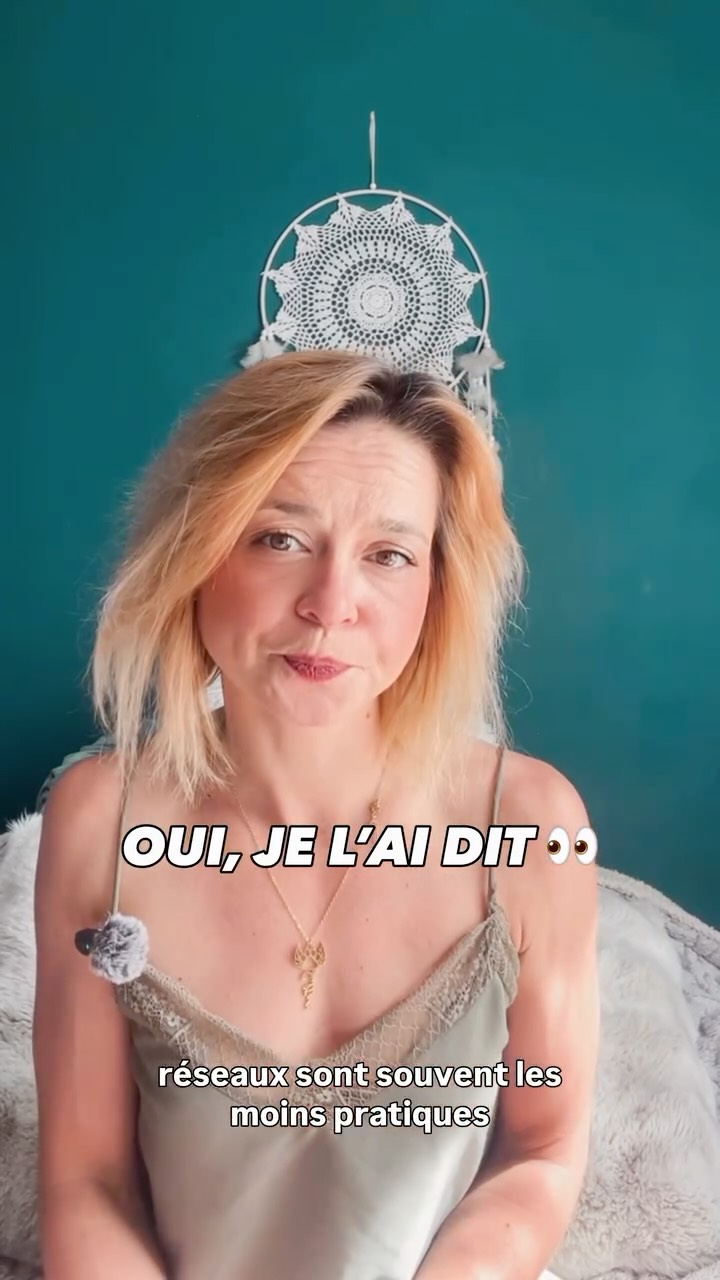 Les chambres bébé Pinterest sont souvent magnifiques…
Mais parfois totalement impratiques 👀
Le problème ?
On pense souvent :
✨ déco
avant
🧠 usage réel.
Alors qu’une chambre bébé bien pensée doit surtout être :
• pratique au quotidien
• douce visuellement
• facile à faire évoluer
• et apaisante pour toute la famille.
Parce qu’un espace beau…
mais stressant à vivre,
ça ne fonctionne jamais longtemps.
📍Architecture d’intérieur & maîtrise d’œuvre
🏡 Île-de-France & conception partout en France
📩 Maison Joly Architecture
#architectureinterieure #chambrebebe #decointerieur #renovationmaison #conseilamenagement