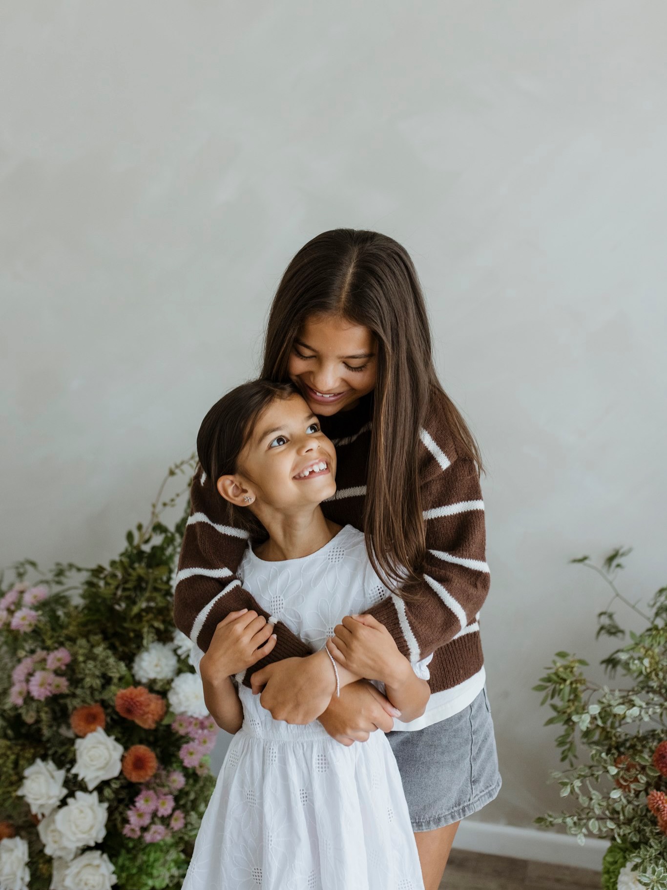 The Campbell family š«¶
A little mix of chaos, cuddles and the sweetest kind of love. Exactly how family photos should feel š¤
Thanks for coming back again Katrina. I always adore having you and your family in front of my lens x