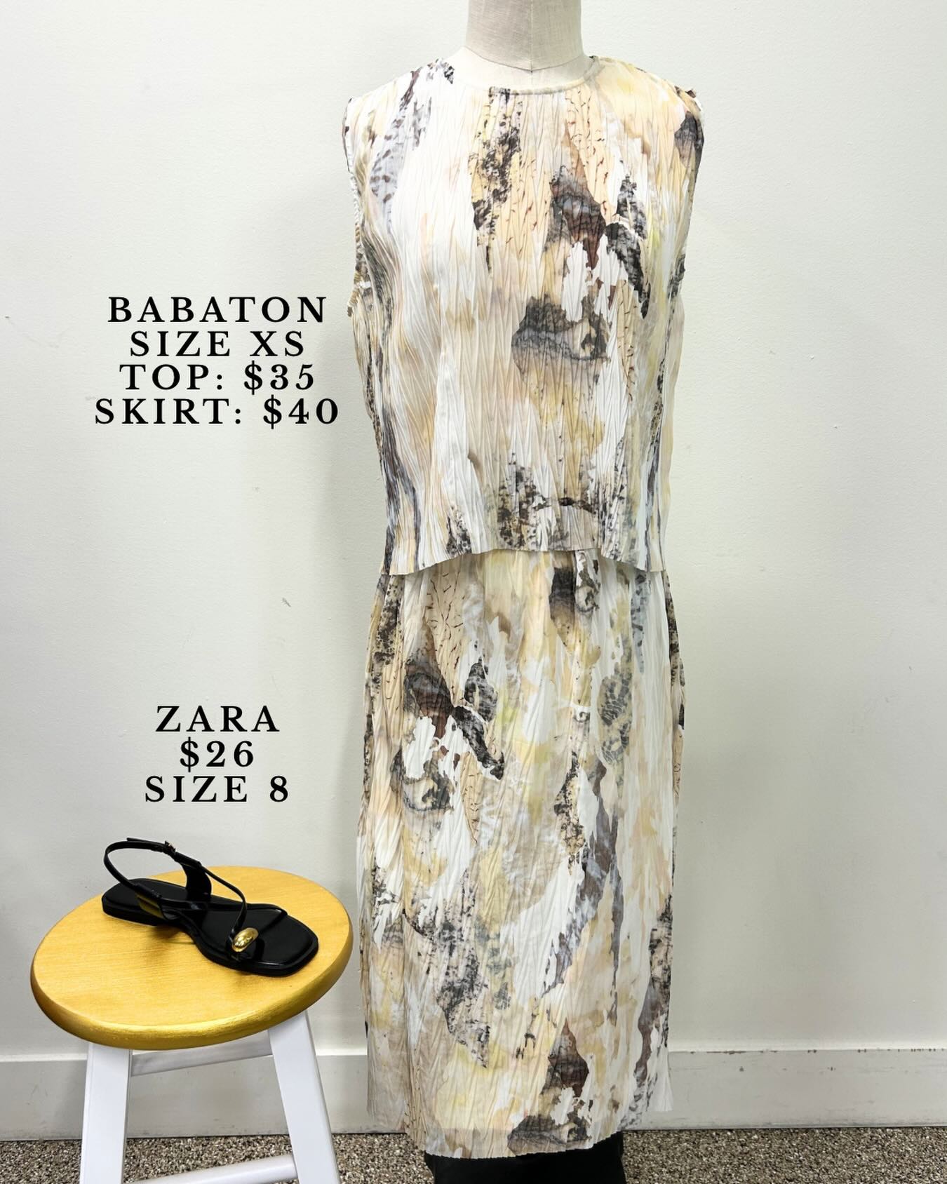 Weโre loving this set for summer!