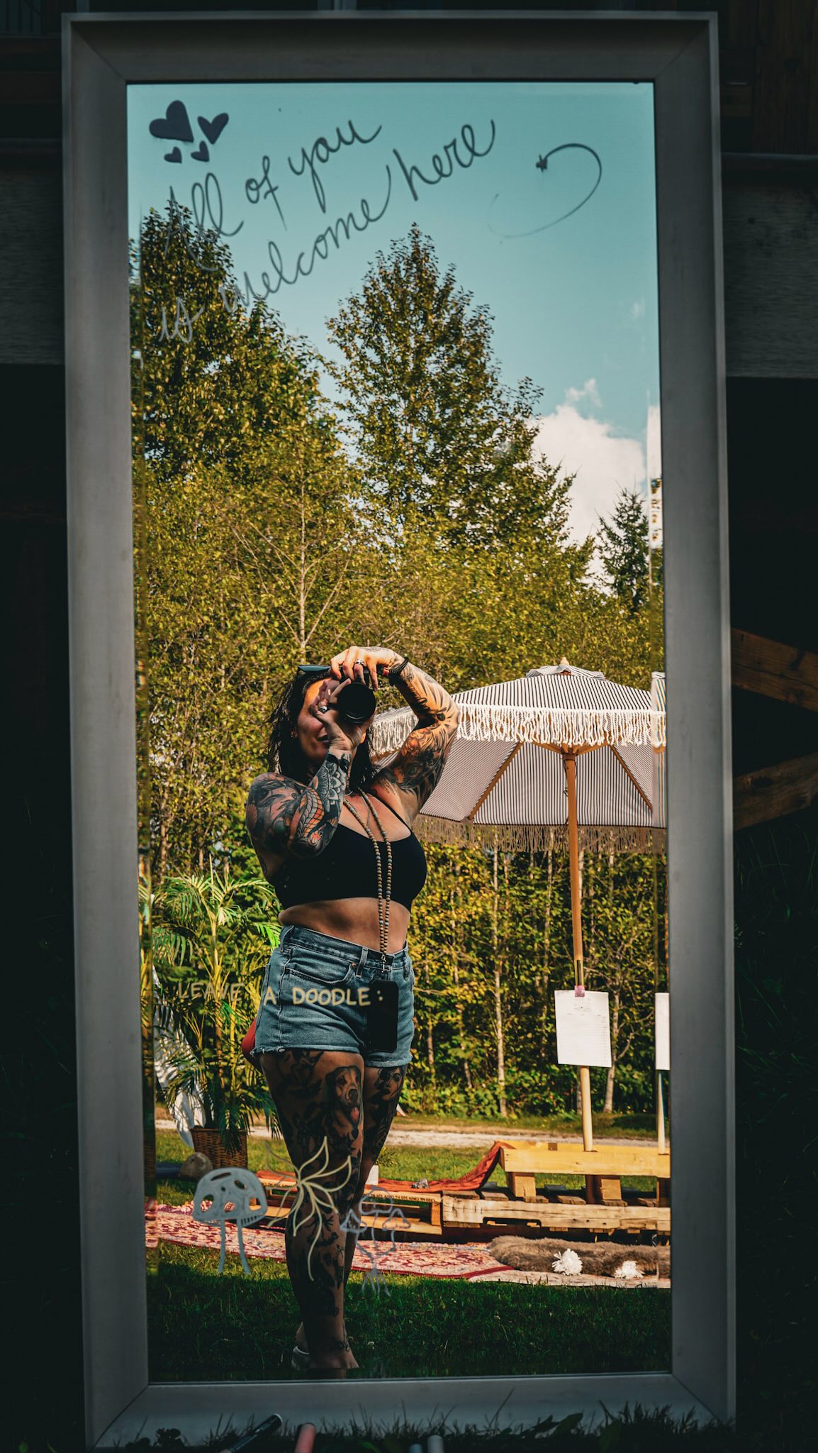 Time for that girls weekend getaway!!
Cold plunging.
Tattoos.
Live music.
Great food.
Sauna sessions.
Dancing barefoot.
Mountains view massages.
Morning coffee chats.
Sleeping under the stars.
A weekend away.
August 28–30 2026✨
Cheekye Ranch, Squamish BC