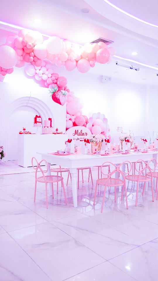 ✨ Every celebration deserves a touch of elegance. Gather, celebrate, and make unforgettable memories with us. 🎊
#ElegantCelebrations #CelebrateWithUs #EventVenue #PrivateEvents #SpecialOccasions LuxuryExperience MemorableMoments