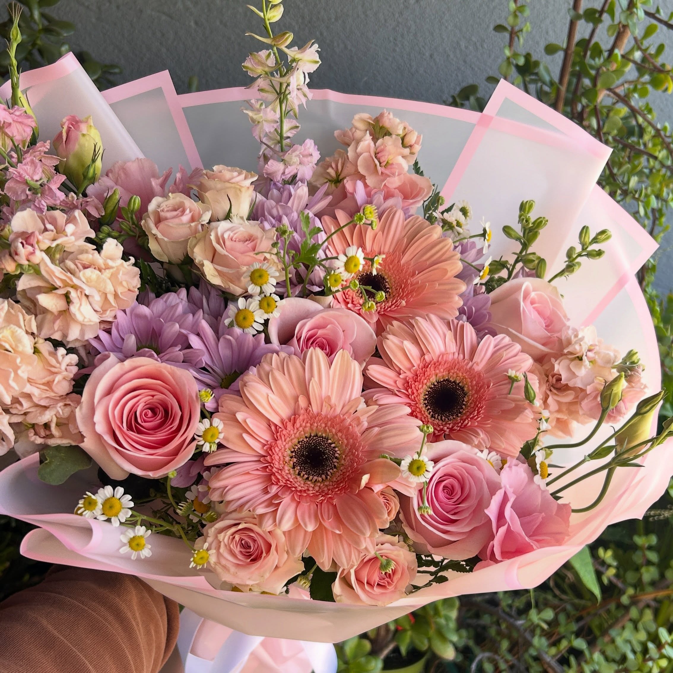 Graduation season has started with a bang ✨💓 thank you to everyone who’s ordered so far 🎓