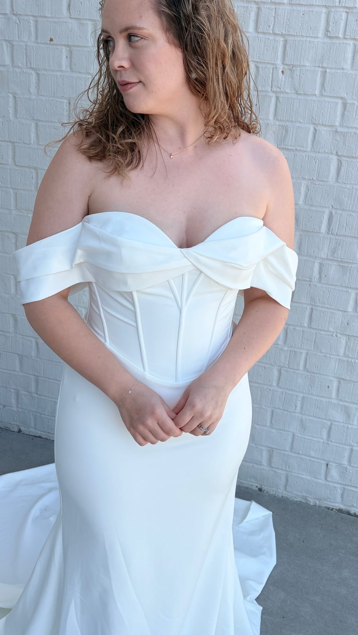 We have Basque Waists 😉✨
.
Any style you want I’m sure we have it! But recently basque waists have been THAT GIRL! Let us know what you’re shopping for in the comments below.
.
Book your appointment today by clicking the link in our bio 🔗