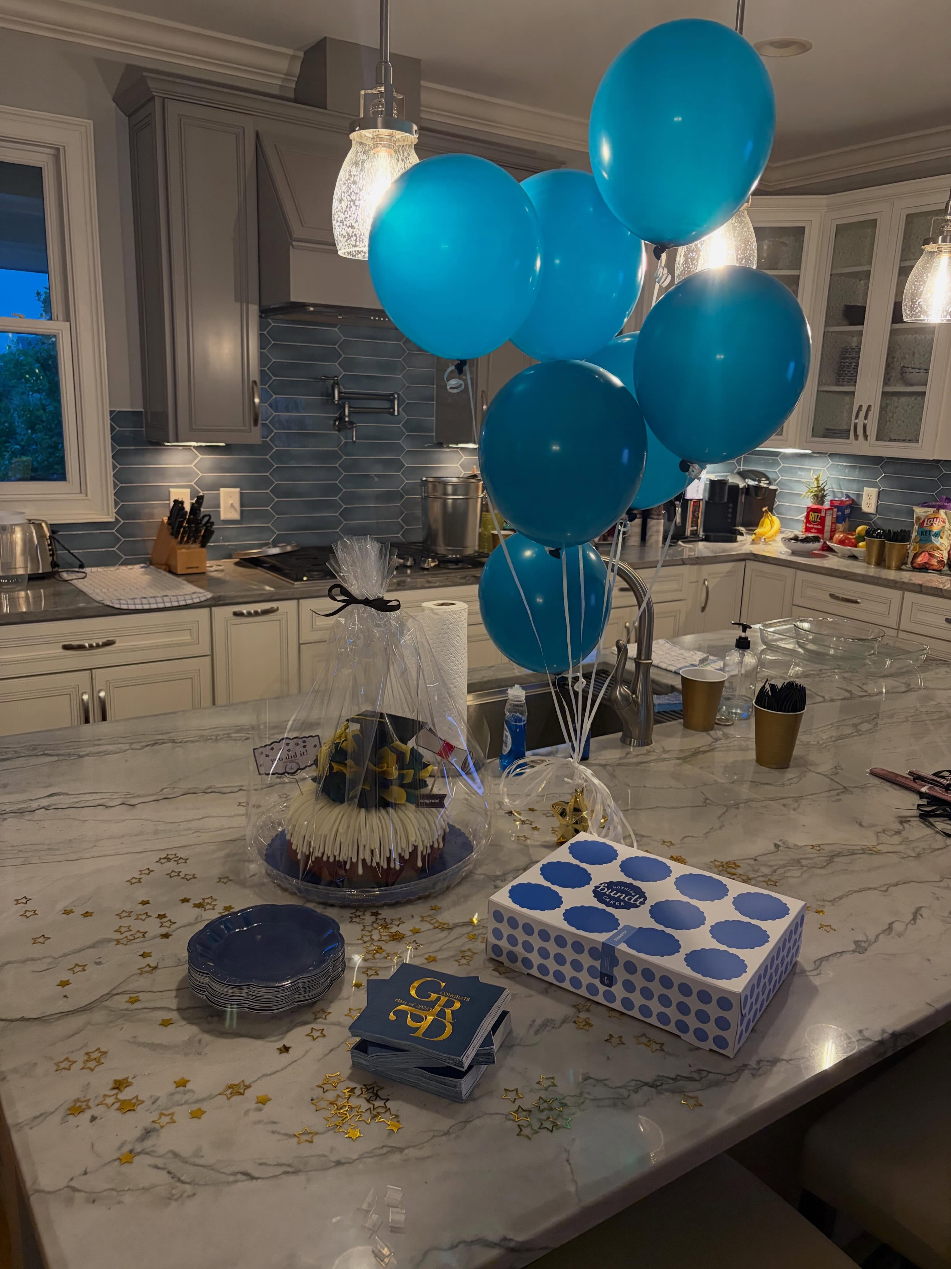 We loved helping create this special UNCW graduation celebration! From the balloon décor to the sweet treats, every detail came together perfectly. Congratulations, Class of 2026! ✨🎓