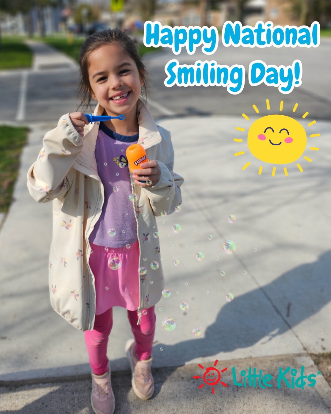 Happy National Smile day !!
We learned from our friends @little_kids_inc that you can’t blow a bubble without smiling 😀 🫧
#littlekidsproducts #bubbles #nationalsmileday #smile