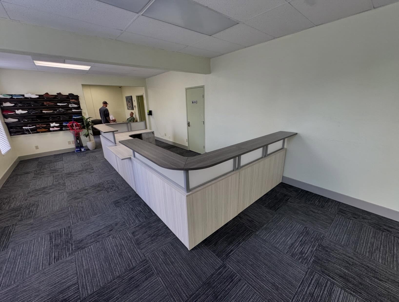Built to fit your business perfectly! 💼 This massive two-person reception desk setup features a stunning mix of Newport Gray and Silver Birch laminates, completed with our signature borders style, frosted acrylic panels.
Whether you need a massive multi-person command center or something more compact, this modular style gives us the ultimate flexibility to design a reception desk suitable for your exact space.
#OfficeFurniture #ReceptionDesk #OfficeDesign #n9negroup