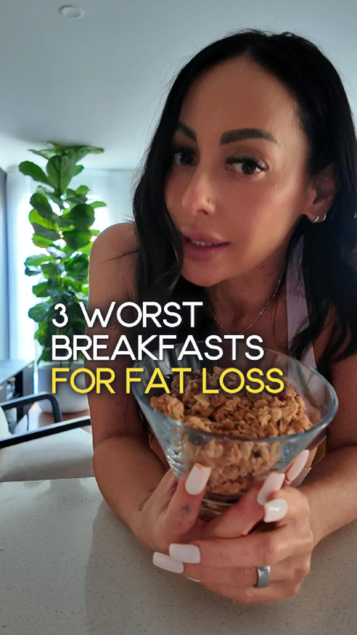This is why you’re starving by 10am and blaming your willpower 👇
Mums — if you’re eating any of these for breakfast, we need to talk.
❌ Coffee only
❌ Just a banana or some fruit
❌ A bowl of cereal (even the “good” ones)
None of these are meals. None of them have enough protein to keep you full, support your energy, or help you lose fat.
You don’t have a willpower problem. You have a breakfast problem. 🙌
The fix? 30–40g of protein at breakfast.
Every. Single. Day. 💬
Drop the word BREAKFAST in the comments and I’ll personally send you my 5 high protein breakfast recipes for fat loss — easy, delicious, and built around real life.
Because you deserve more than a coffee and a prayer to get through your morning. 😂