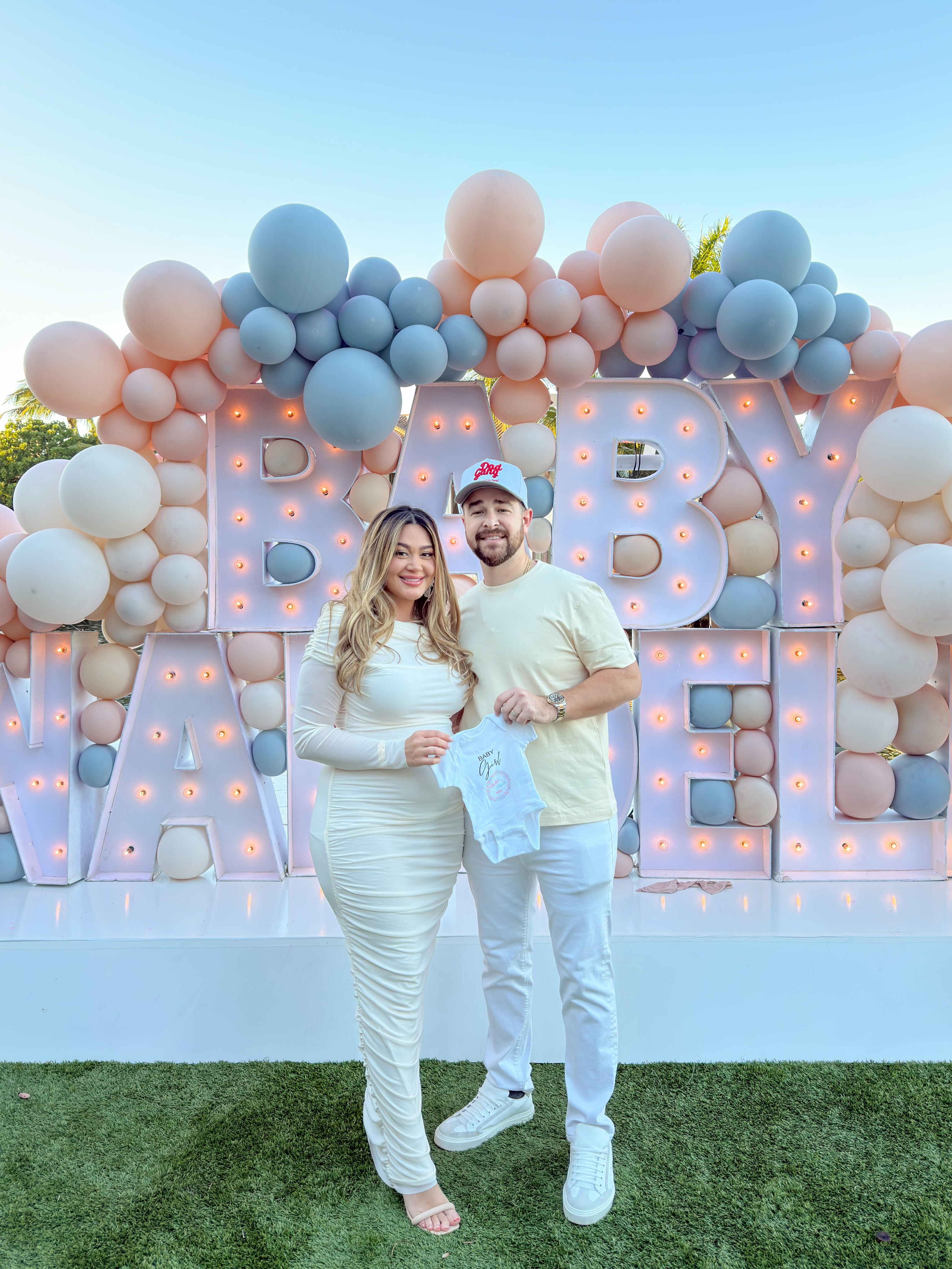 We turn your gender reveal into a truly magical and unforgettable day.๐๐โจ
.
.
.
#genderreveal #genderrevealparty #miamigenderreveal #genderrevealmiami #genderrevealideas