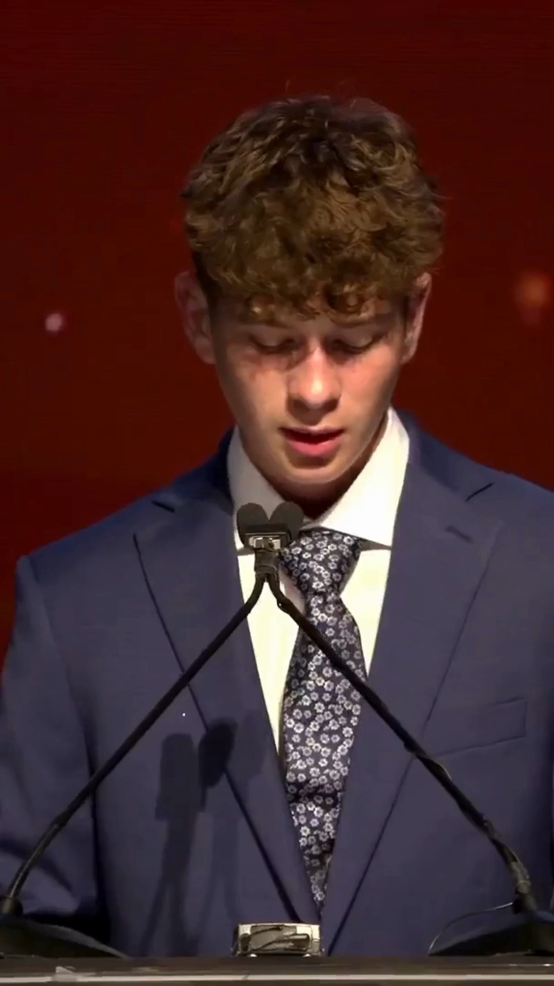 One of the most impactful moments from the Gamechanger Classic wasn't on the course.
It was hearing Parker Bane courageously share his experience in front of a room of 600 people.
His words were a powerful reminder that Gamechanger is more than a school program - it's changing lives. Students like Parker show why this work matters. When students are given support, encouragement, and positive influences, real change happens.
Thank you, Parker, for leading by example.