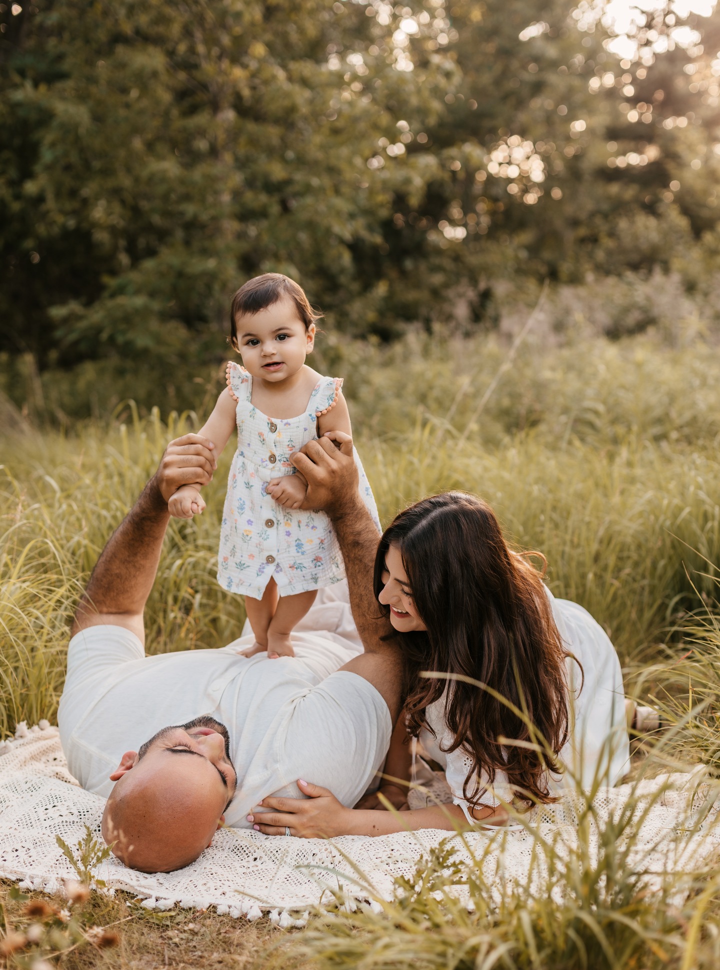 These little moments... ✨
The giggles, the cuddles, the tiny hands, and the way your family feels right now — these are the memories worth holding onto forever.
June is already filling up quickly, and I currently have only 2 weekend outdoor session spots remaining for this month.
If you've been thinking about updating your family photos, celebrating a milestone, or simply capturing this beautiful season of life, I'd love to create something special for you. 🌿
📍 Markham, ON
📸 Family • Maternity • Milestone Sessions
Send me a message for details or to reserve one of the remaining June weekend spots.
