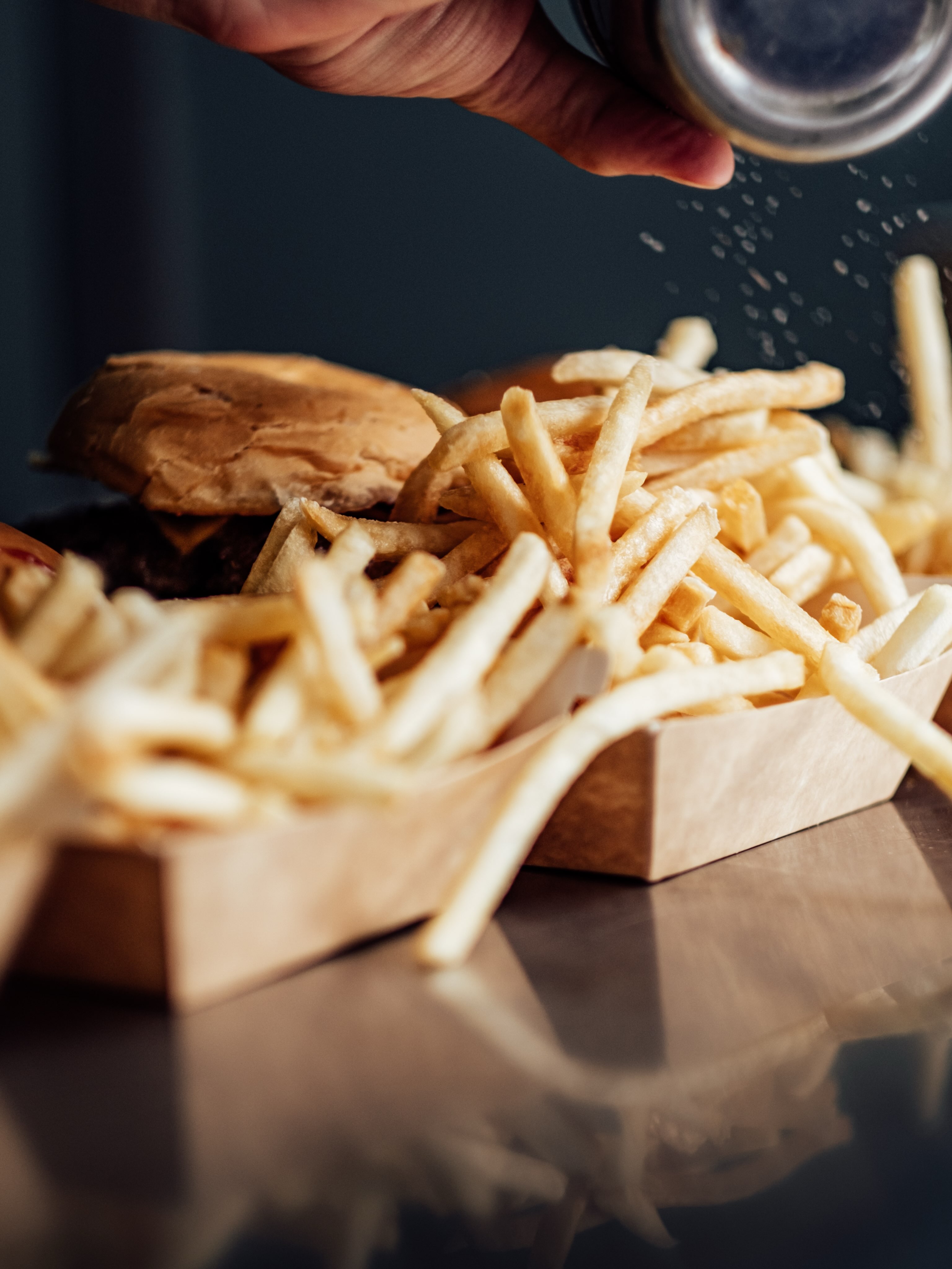 Golden, crispy fries finished with the perfect sprinkle of salt 🍟🍔🤤
Whether it’s a corporate lunch, birthday party, wedding, school event or community gathering, Daisy Burger Catering brings fresh, crowd pleasing food straight to your guests.
Big flavours. Fresh ingredients. Stress free catering.
📍Adelaide
📩 Enquire now for your next event
🌐 www.daisyburger.com.au
#AdelaideCatering #FoodTruckCatering #Fries #adelaidesmallbusiness #adelaide