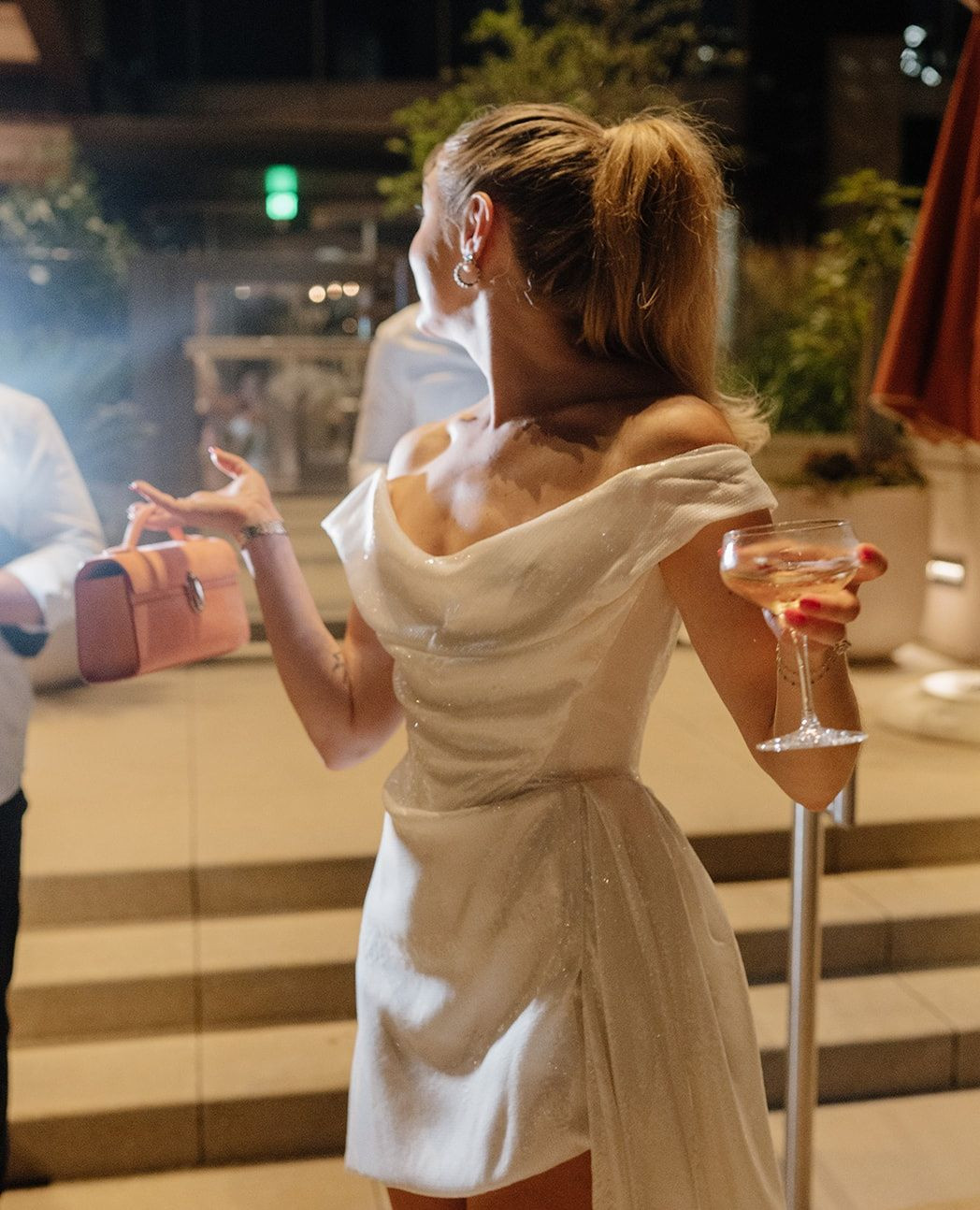 Martini moment. â
â
Beauty @hanncuts @joriepollman @becca_bookaâ
Bridal Gown @annikabridalâ
Groom's Fashion @martinpatrick3â
Catering/Dessert @marabygkâ
Entertainment @elanartists @harmonydjentertainment â
Floral @botanycreativeworksâ
Photography @alileighcoâ
Planning & Design @jennaculleyeventsâ
Rentals @lineneffectsâ
Stationery @epitomepapersâ
Venue @marabygk @fsminneapolisâ
Videography @thesmiths.filmâ
â
#mnweddingplanner #mplsweddingplanner #minneapolisweddingplanner #Minnesotaweddingplanner