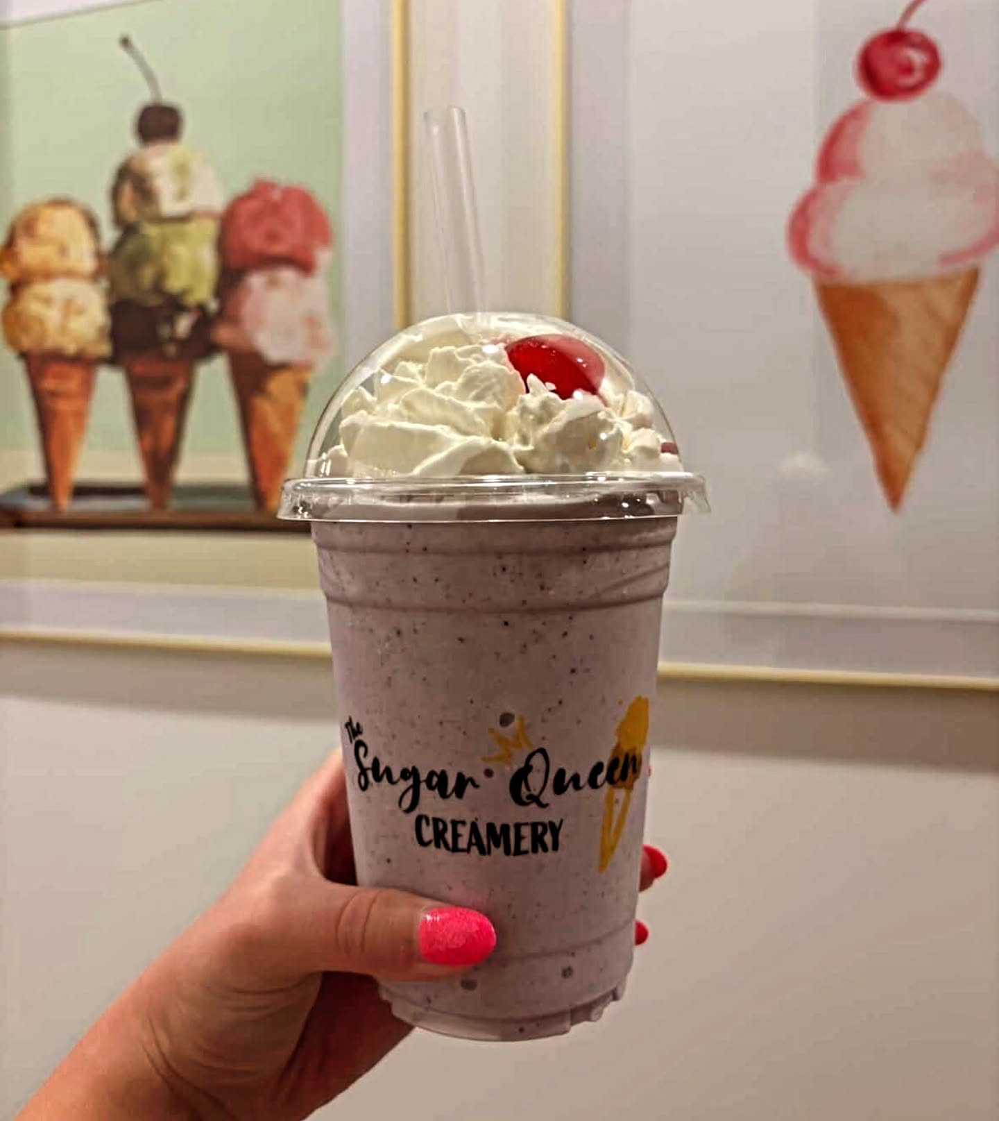 A super pretty Blueberry Cheesecake Shake tastes even better than she looks! You can turn your favorite flavor into your new favorite shake. Stop by and see us soon to treat yourself!
South Knox- 106 E Young High Pike, Knoxville
Mon-Thurs (12p-9p)
Fri-Sat (12p-10p)
Closed Sunday
Belltown- 4523 Market Bell Way, Powell
Mon-Thurs (12p-10p)
Fri-Sat (12p-11p)
Sunday (2p-8p)
#Knoxville #knoxfood #knoxvilletn #knoxlocal #knoxeats