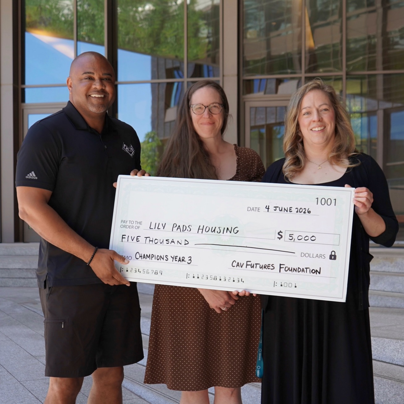 LilyPads is so grateful to be chosen as a grant recipient of the Cav Futures Foundation’s Champions of the Community program this year! Through this program, Student Athletes gain hands-on experience in nonprofit evaluation, community engagement, and philanthropic decision-making while directly supporting organizations aligned with the Foundation’s mission of service and leadership.
This generous grant will help us keep our @uvahealthchildrens Hospital Care Cart stocked with food, essentials, and comfort items for inpatient families. Thank you for this opportunity to continue supporting these families in their time of need, Cav Futures. 💙🧡
#uva #charlottesville #uvachildrenshospital #cvilleva #nonprofit