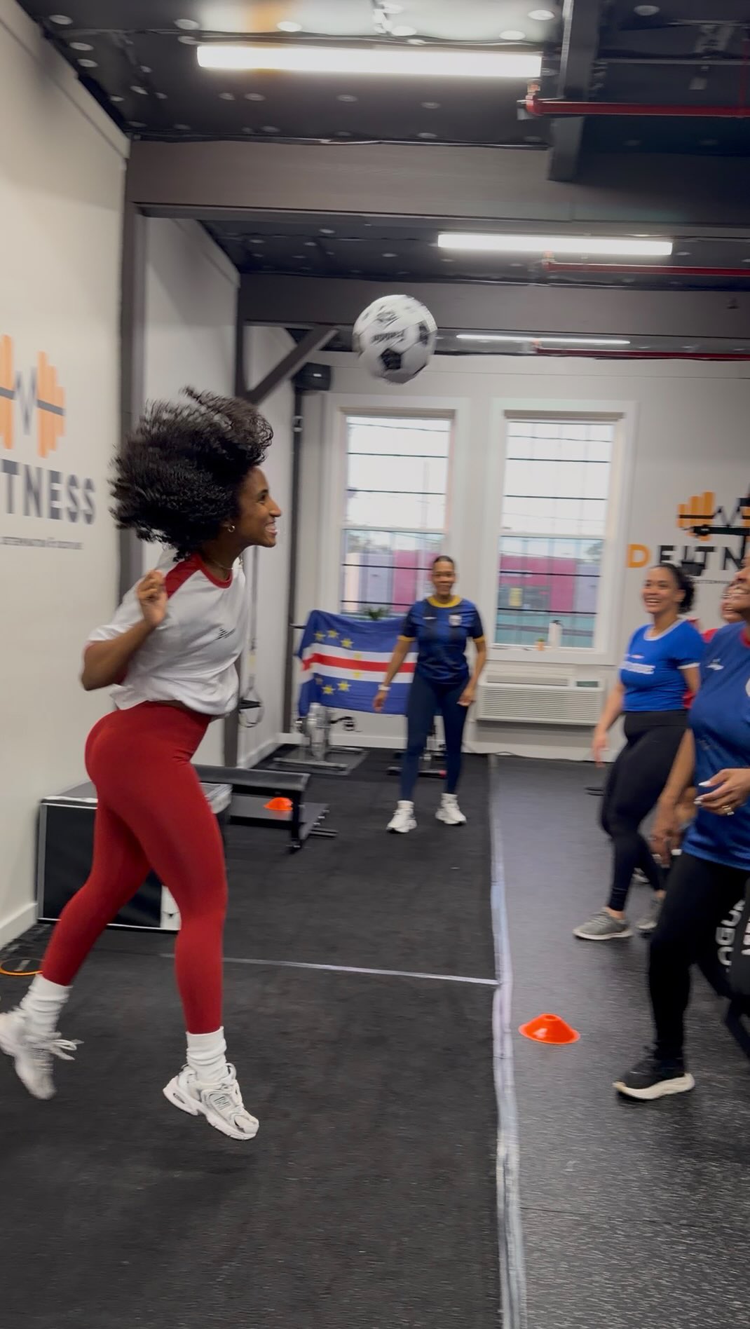More than a workout, this was a celebration.
Proud of our roots, proud of our culture, and proud to see Cabo Verde making history. 🇨🇻❤️
#CaboVerde #CapeVerdeanPride #WorldCup #ProudToBeCapeVerdean #StrongerTogether 🇨🇻