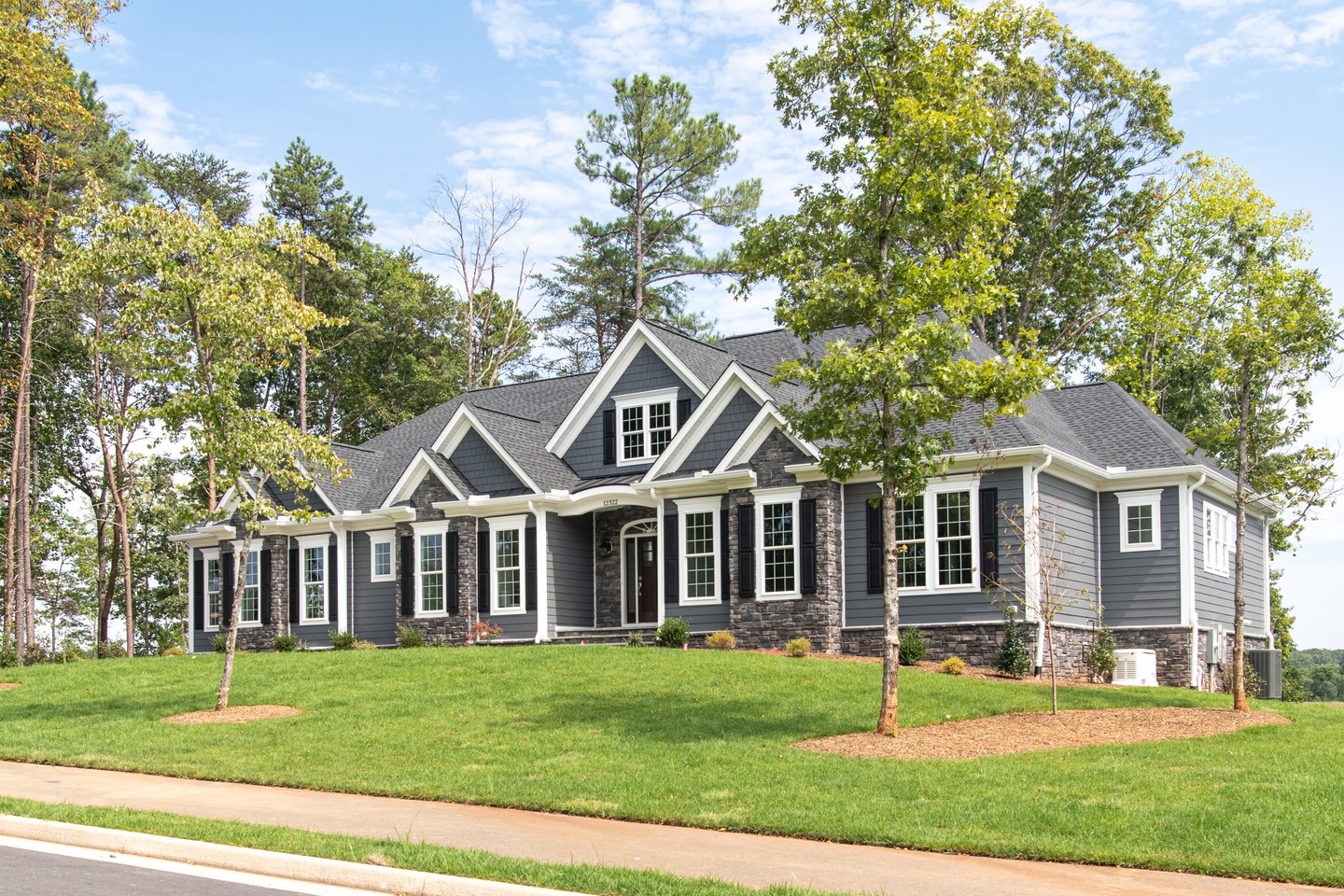 There's nothing like pulling up to a home that's truly yours.
Ready to fall in love with your address?
#fxbgva #fredericksburgva #dreamhome #customhome #virginia