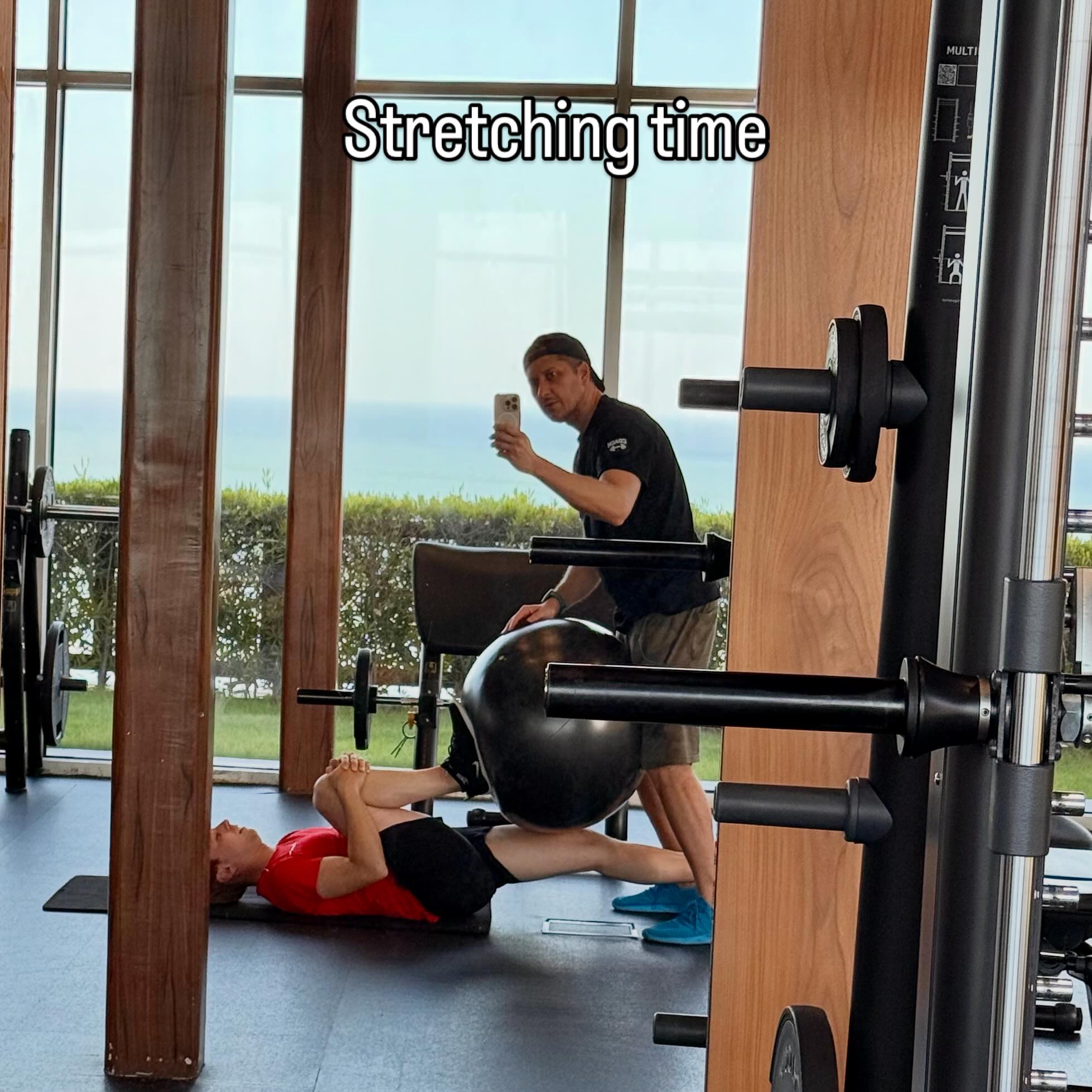 #stretching #personaltrainerdoha #strength #personaltrainerqatar