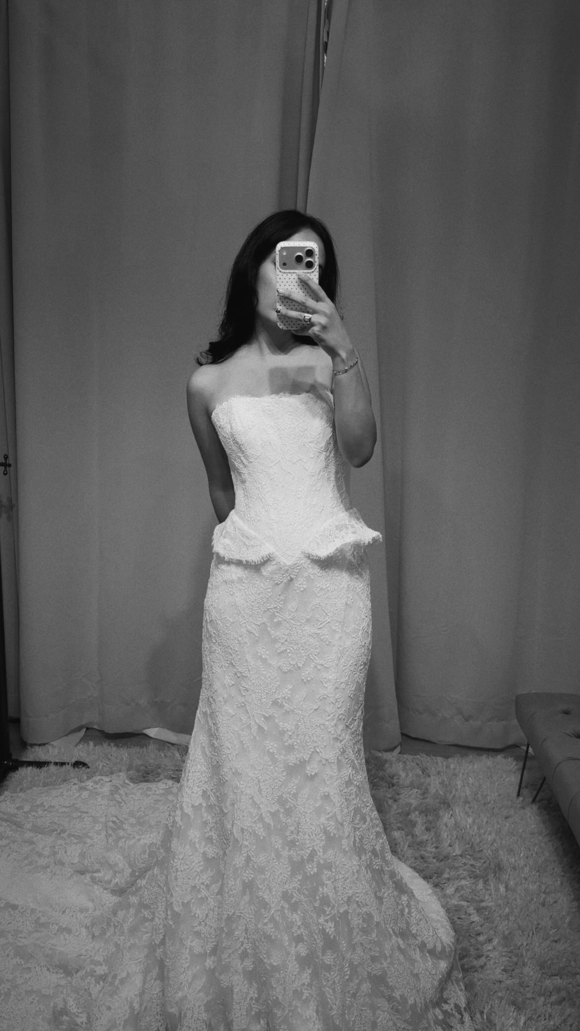 EVELYN by @martinalianabridal 🤍 For the chic, fashion-forward bride who embraces lace. Available at Amanda Ritchey Bridal Loft. Reserve your fitting room at our boutique in Annapolis, MD.
/
wedding dress try on, maryland bridal shop, baltimore bridal, bridal fashion, annapolis bridal shop, bride to be, wedding
