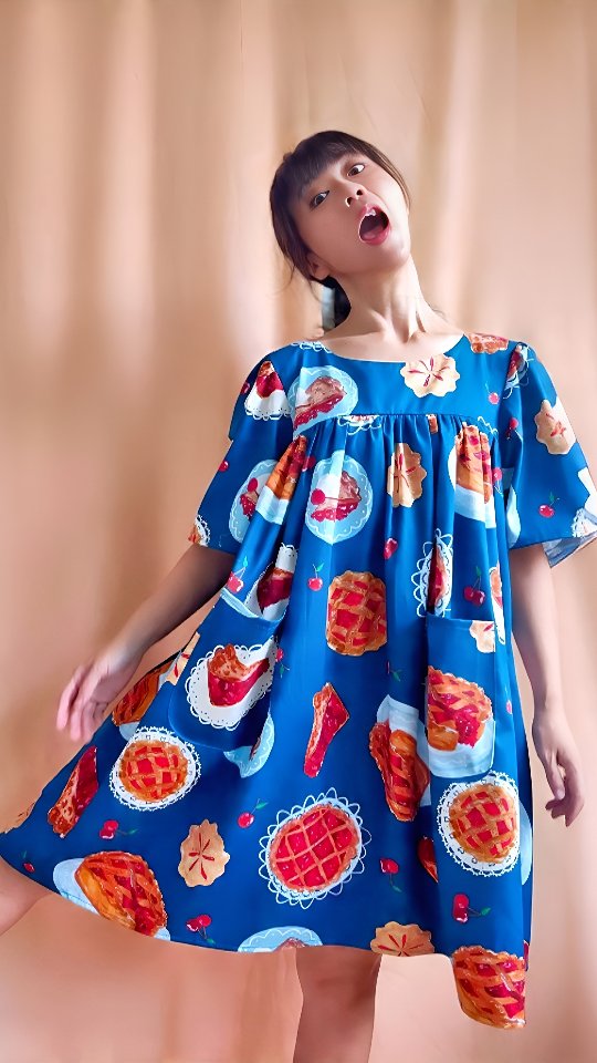 Sweet treats for the soul. 🍒🥧
Covered in cherry pies, fruit tarts and all things delicious, this dress has a way of making people smile.
I suppose it's hard not to when you're walking around looking like a travelling dessert table.
But beyond the sweet treats, I think what I love most is how unapologetically happy it is.
No beige. No blending in. Just a little reminder that getting dressed can be fun.
Featuring:
✨ 100% Cotton
✨ Patch Pockets
✨️ Fits XS to L
✨ Made to Order in Singapore
#slowfashion #madeinsingapore #MakennaDresses #sglocaldesigner