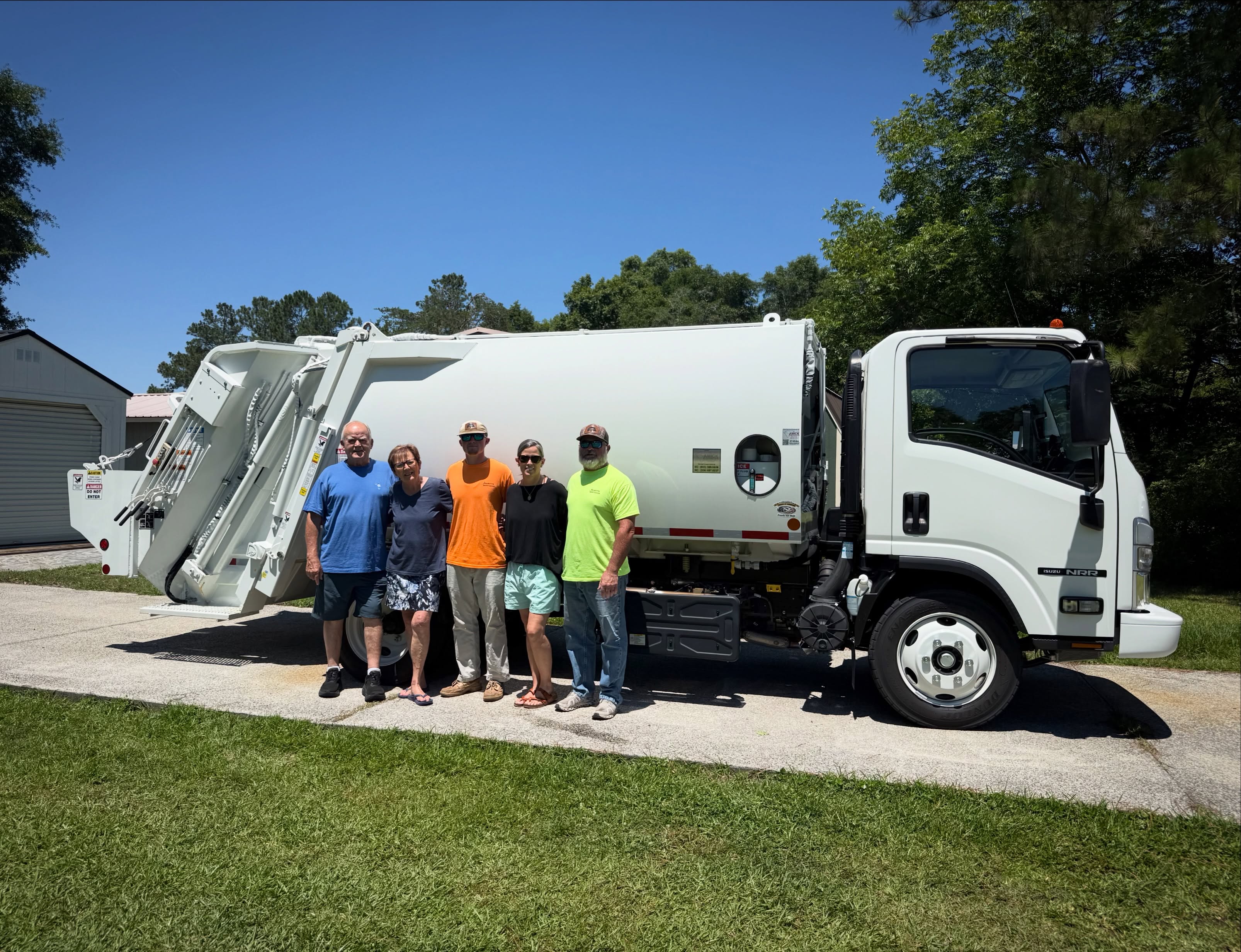 Family Friday! Palmetto Sanitation, a small family run company in the Georgetown area, just took delivery of a shiny new @newwaytrucks Diamondback! Their first new truck and second in their fleet next to their 1996 New Way. We love being the backbone for small fleets in the Carolinas - all the way up to 200 truck municipality fleets. We have you covered! #wearethecarolinas
.
.
.
.
.
.
.
🚛 @newwaytrucks 8yd Diamondback on @isuzutruckunitedstates
📍 #georgetownsc
📸 @davidmhull87
#refusetruck #streetsweeper #grappletruck